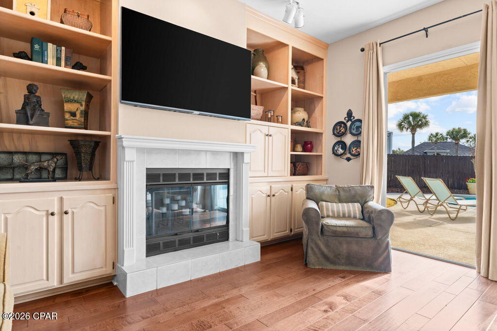 8205 Grand Palm Boulevard