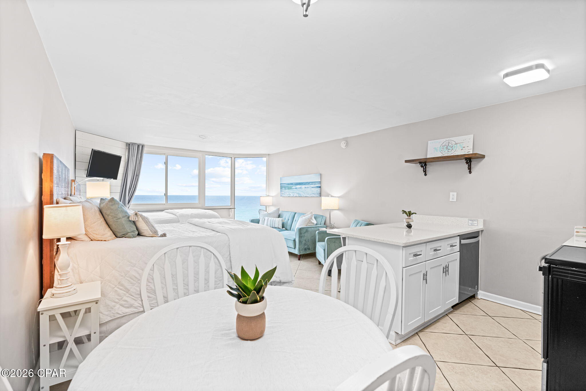 8817 S Thomas Drive A813