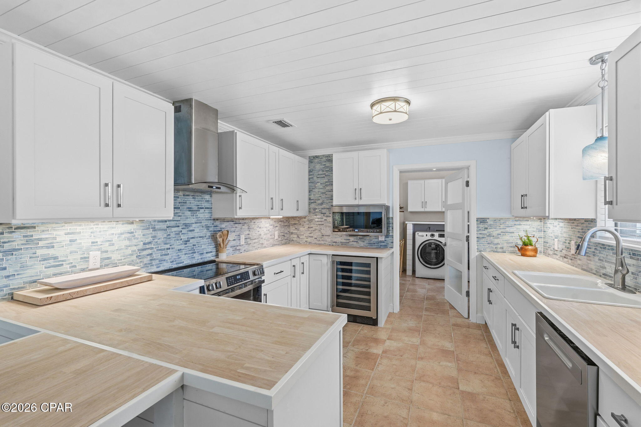 4443 Schooner Lane