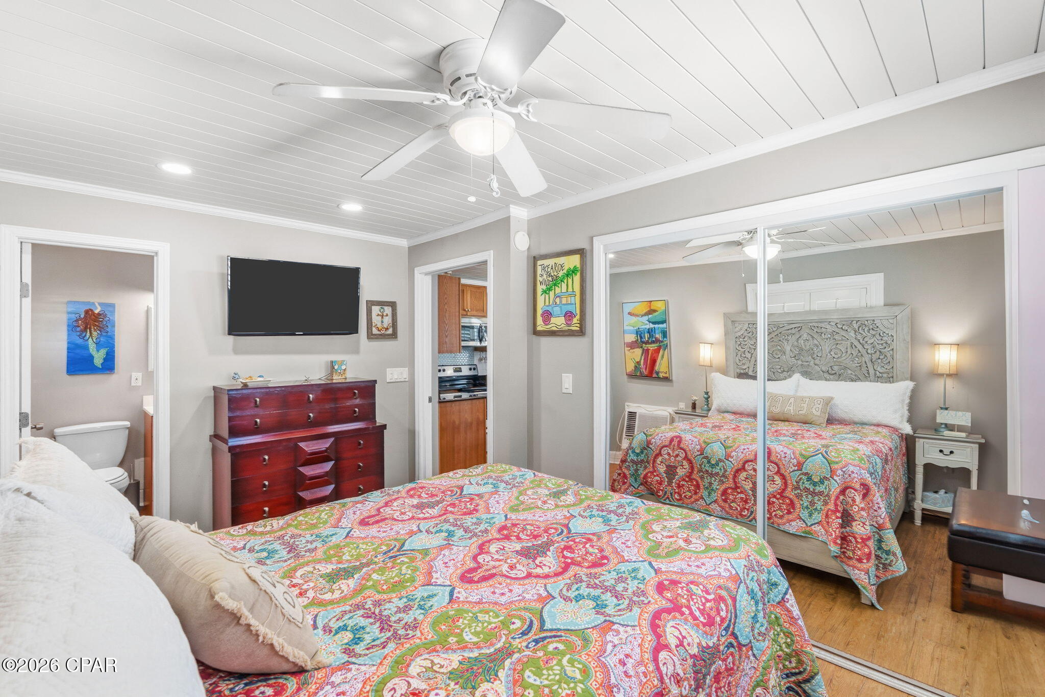8000 Surf Drive 8