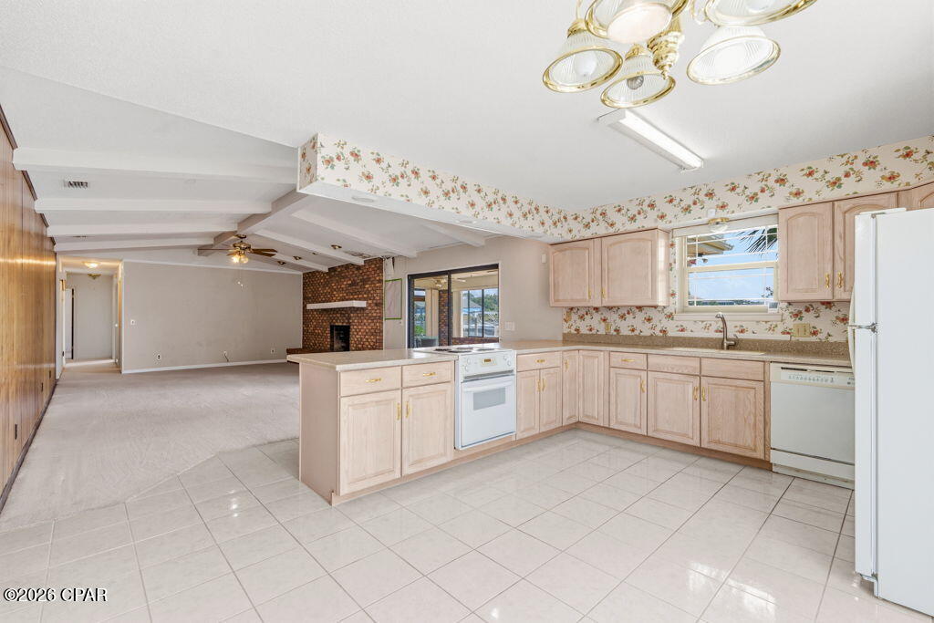 7122 S Lagoon Drive
