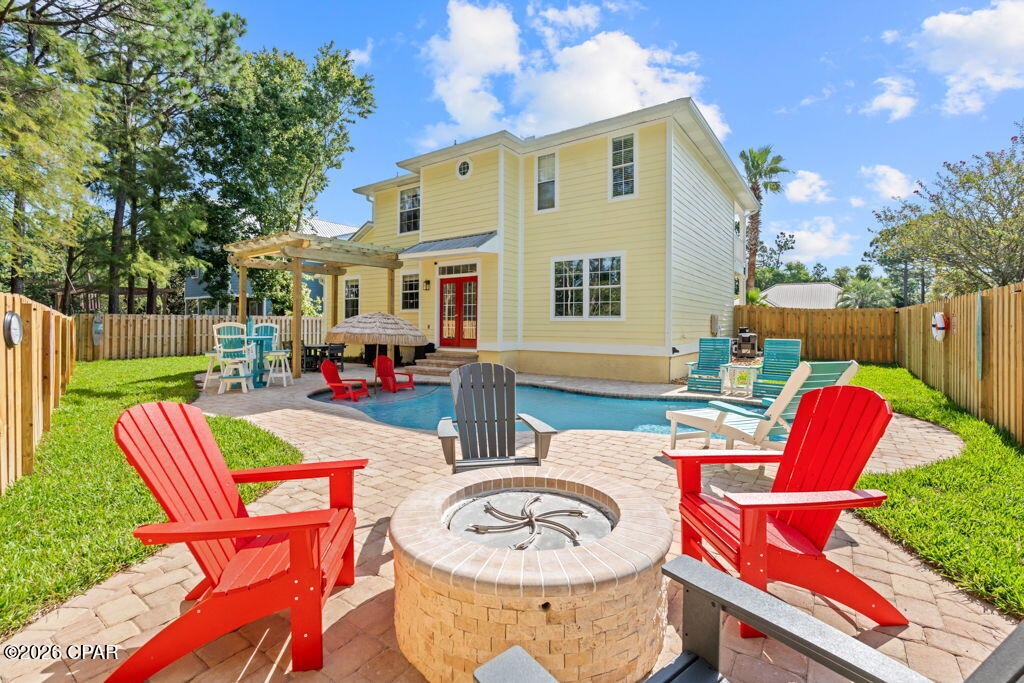 805 Lyndell Way