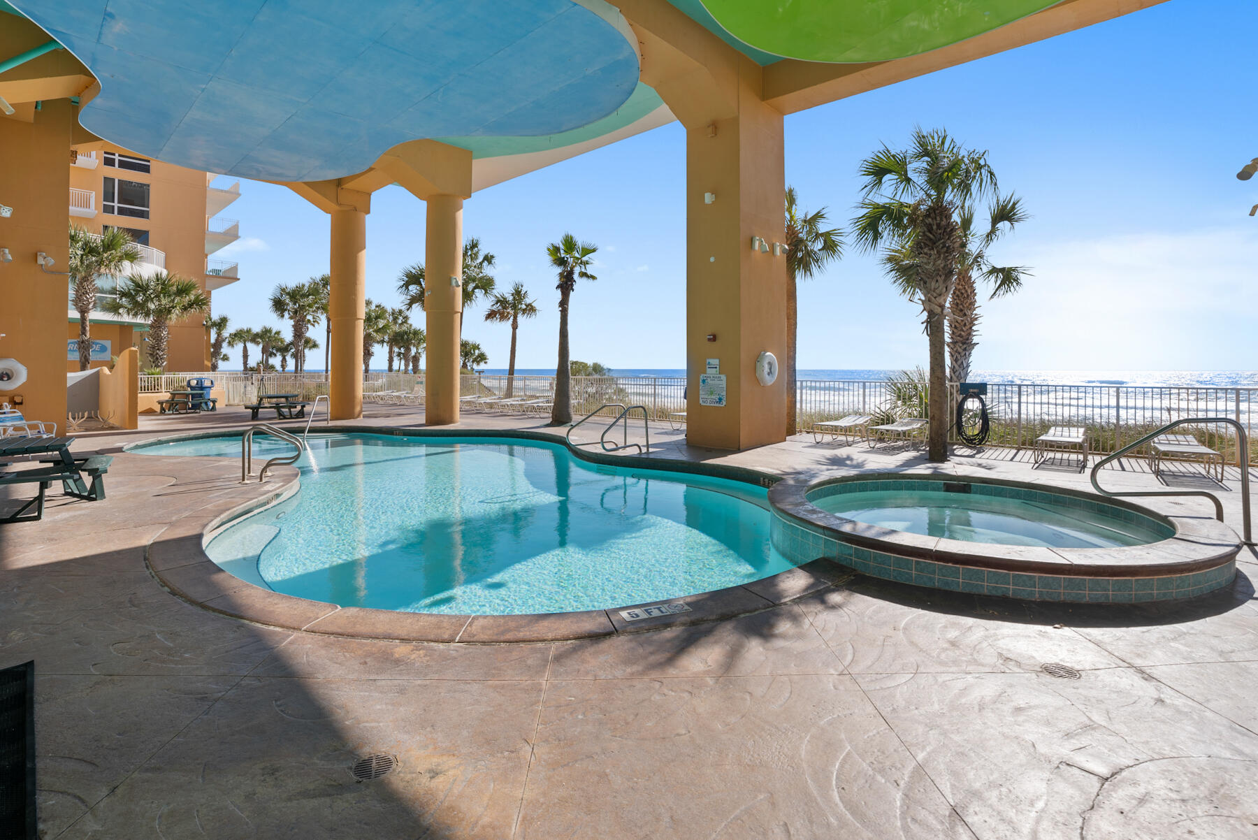 17729 Front Beach Road 702E