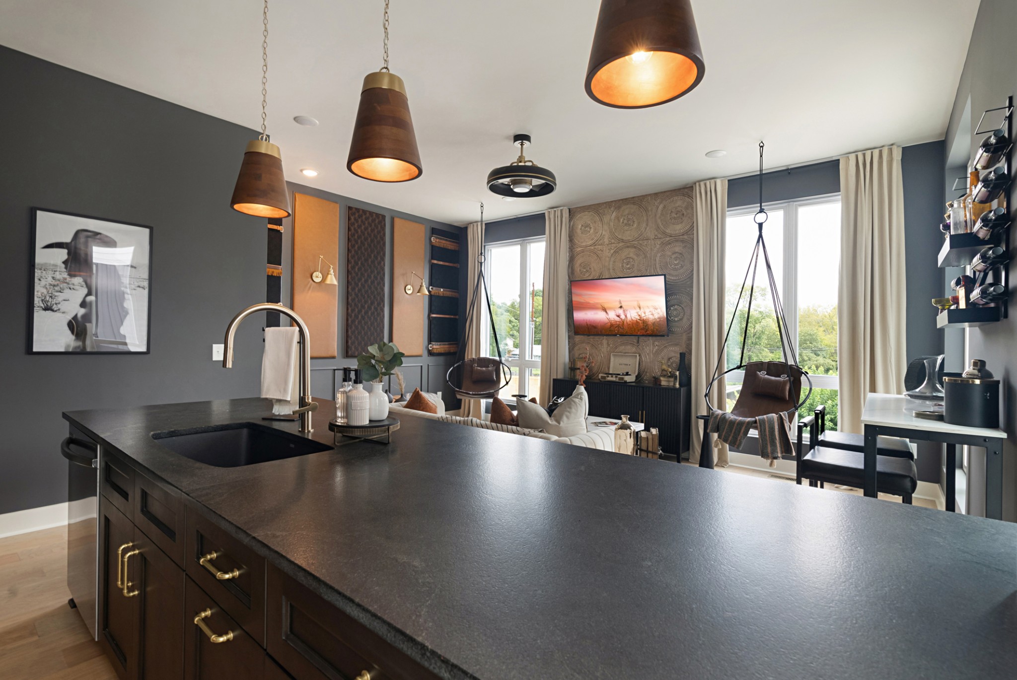 1622 County Hospital Rd Unit: The Maverick