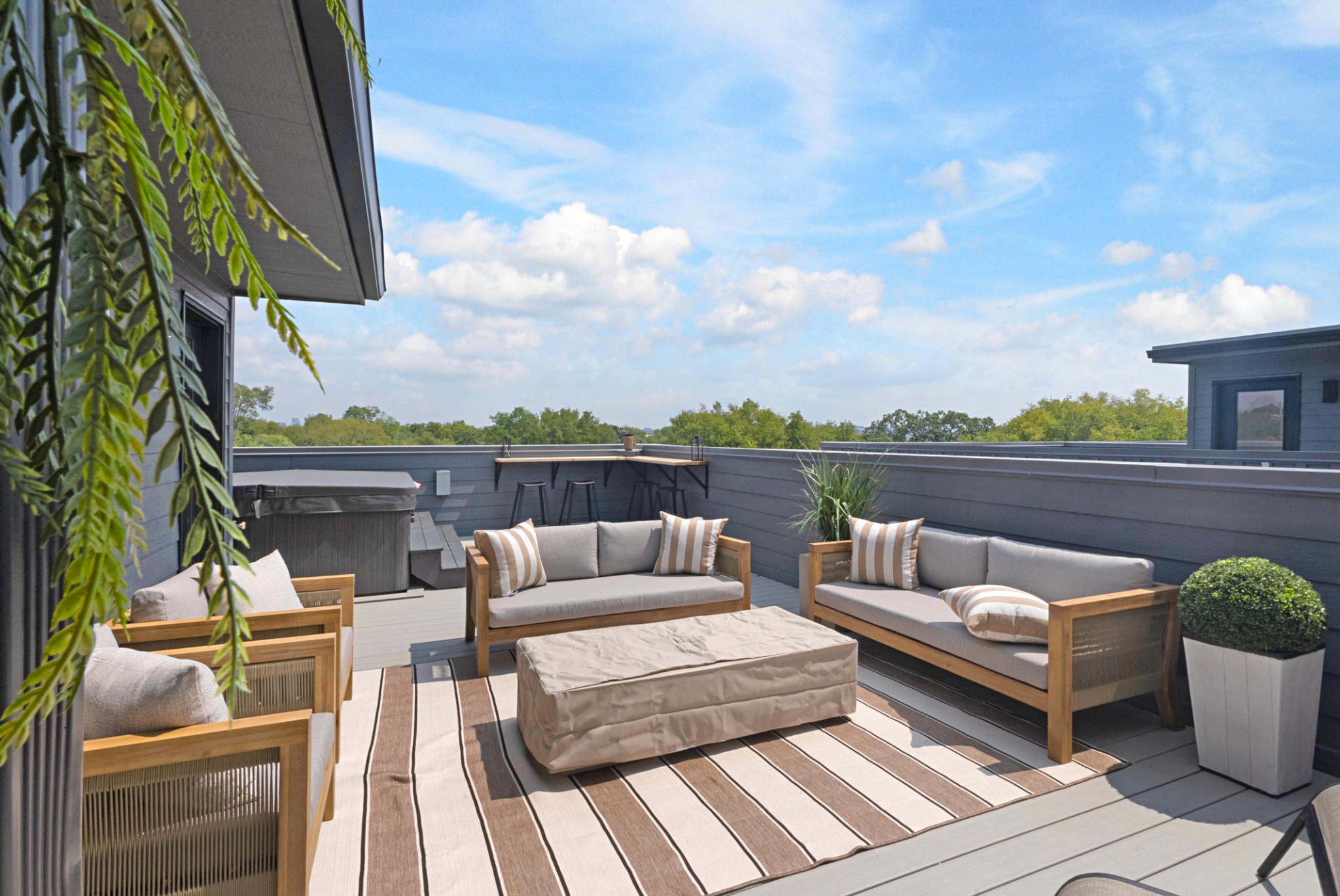 1622 County Hospital Rd Unit: The Maverick