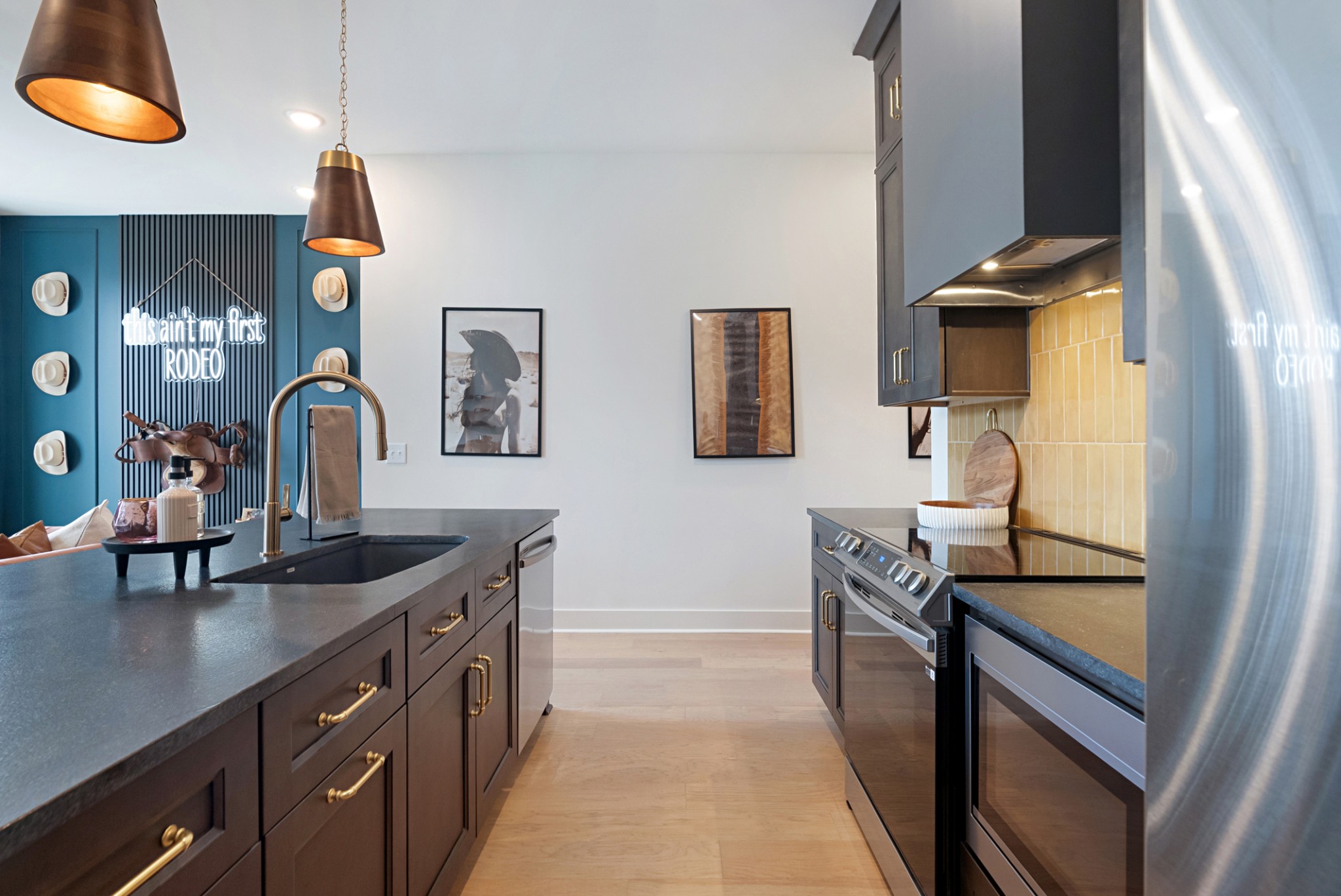 1624 County Hospital Rd Unit: The Outlaw