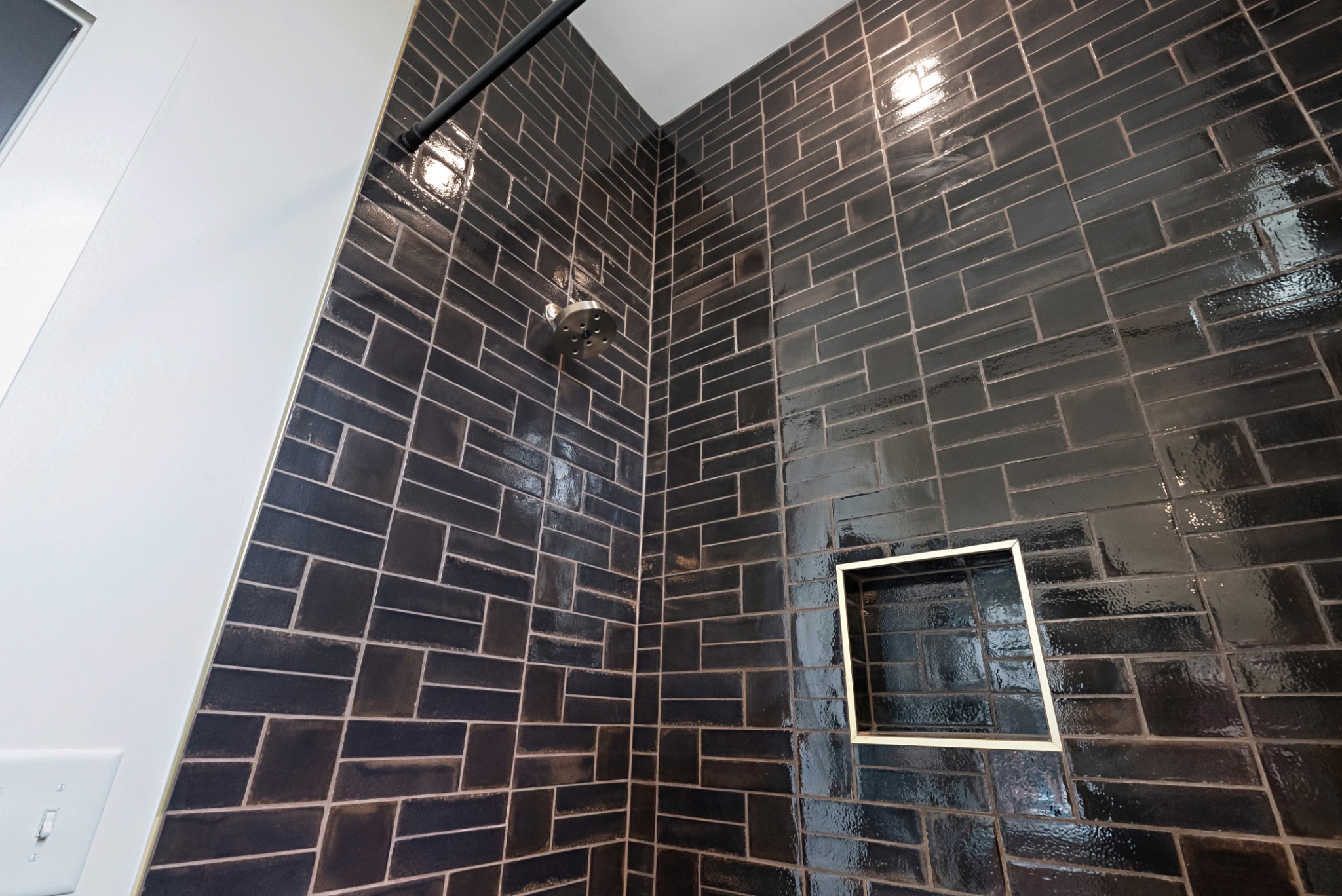 1624 County Hospital Rd Unit: The Outlaw