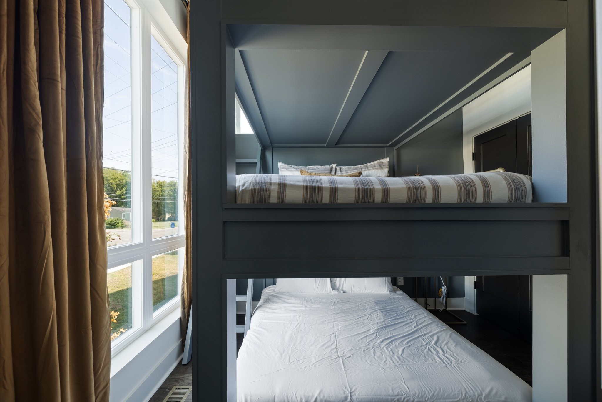 1628 County Hospital Rd Unit: The Desperado