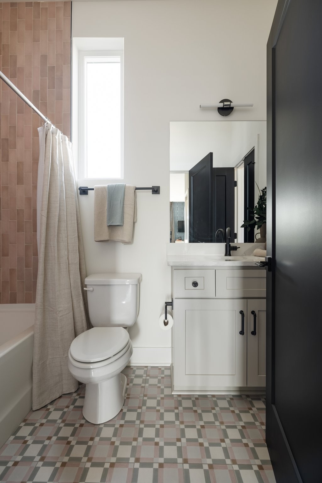 1628 County Hospital Rd Unit: The Desperado