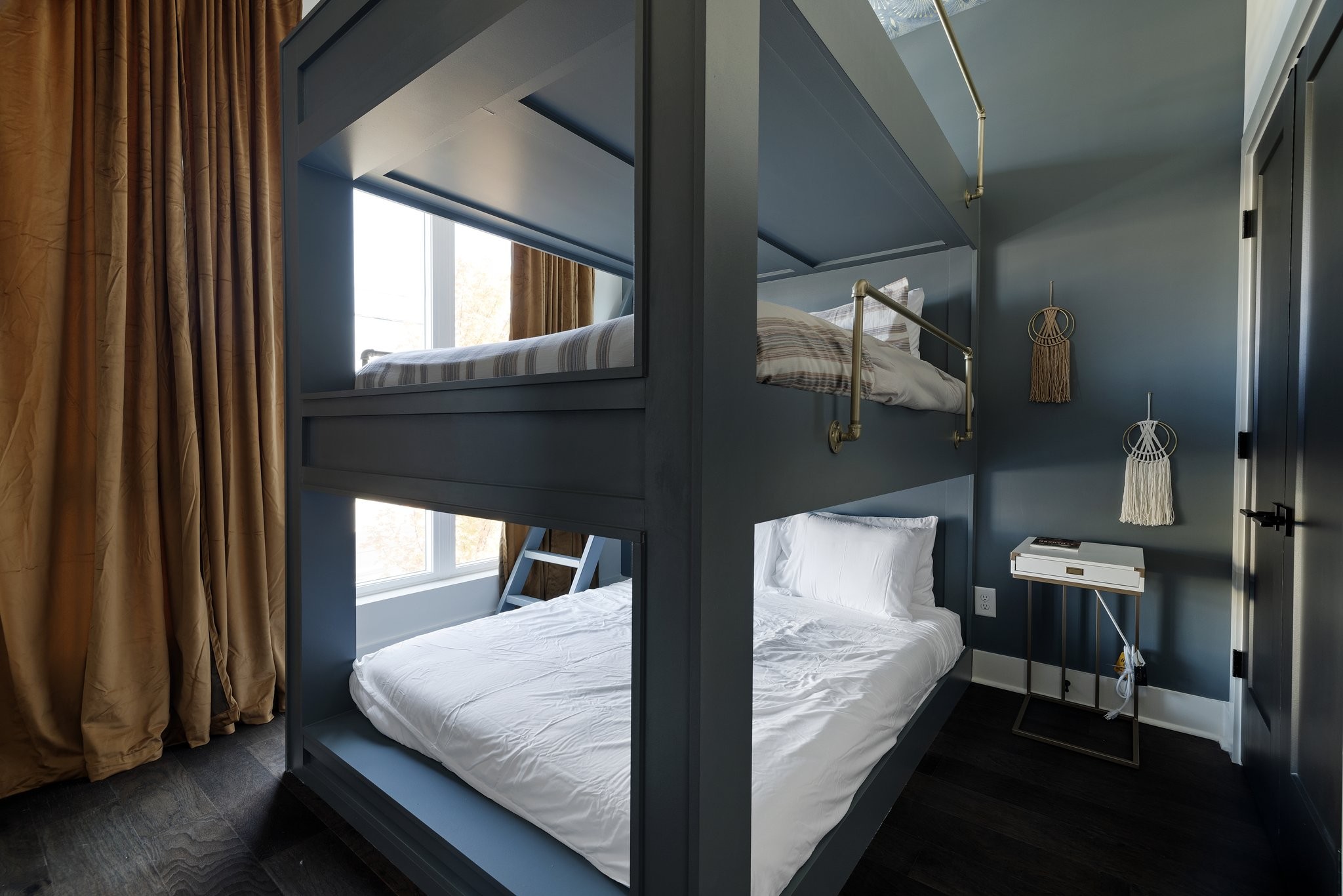 1628 County Hospital Rd Unit: The Desperado