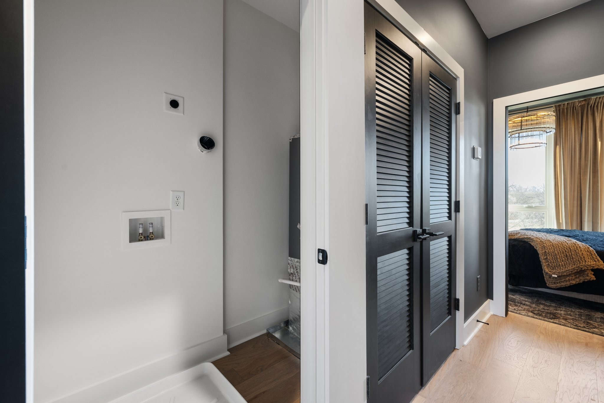 1614 County Hospital Rd Unit: The Posse