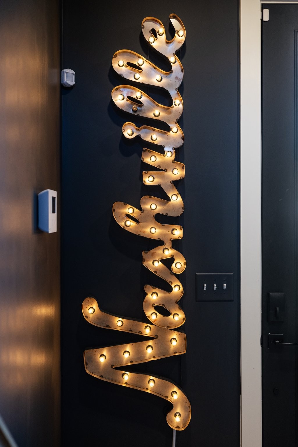 1614 County Hospital Rd Unit: The Posse