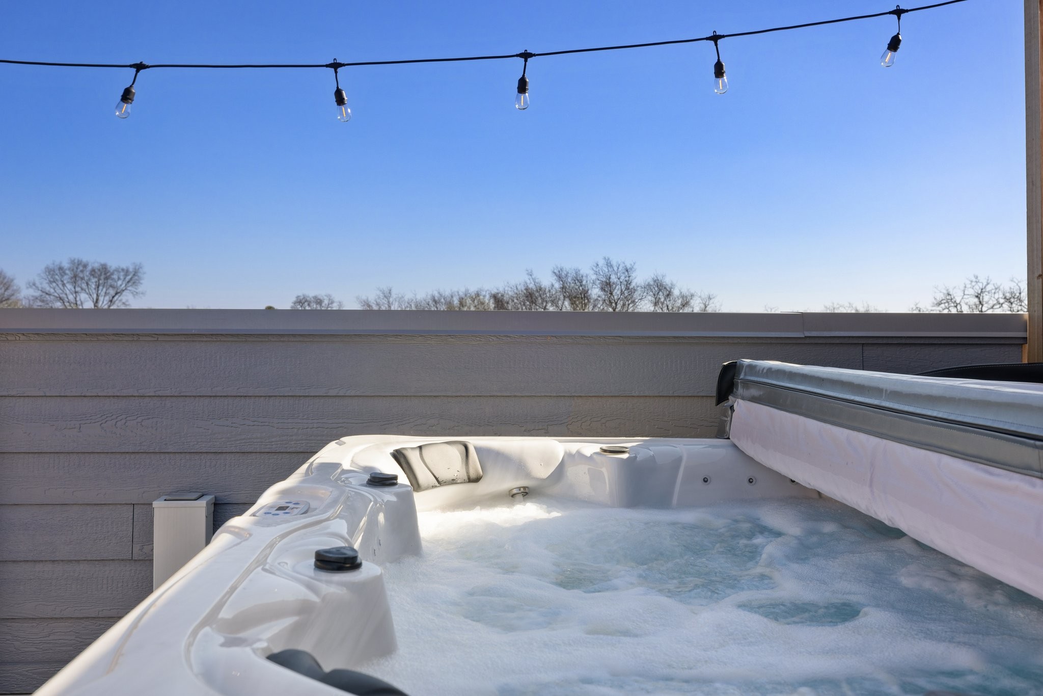 1614 County Hospital Rd Unit: The Posse