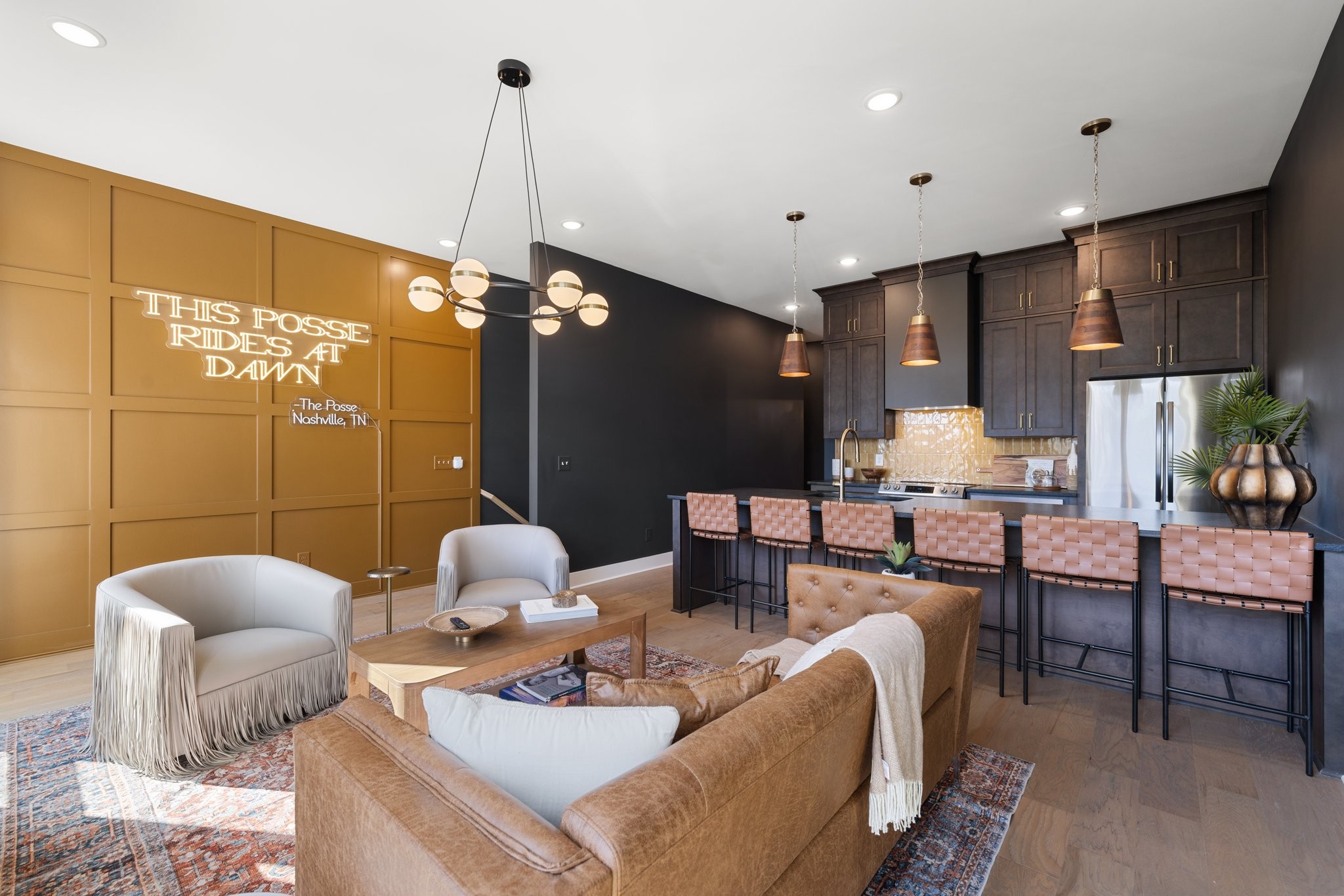 1614 County Hospital Rd Unit: The Posse