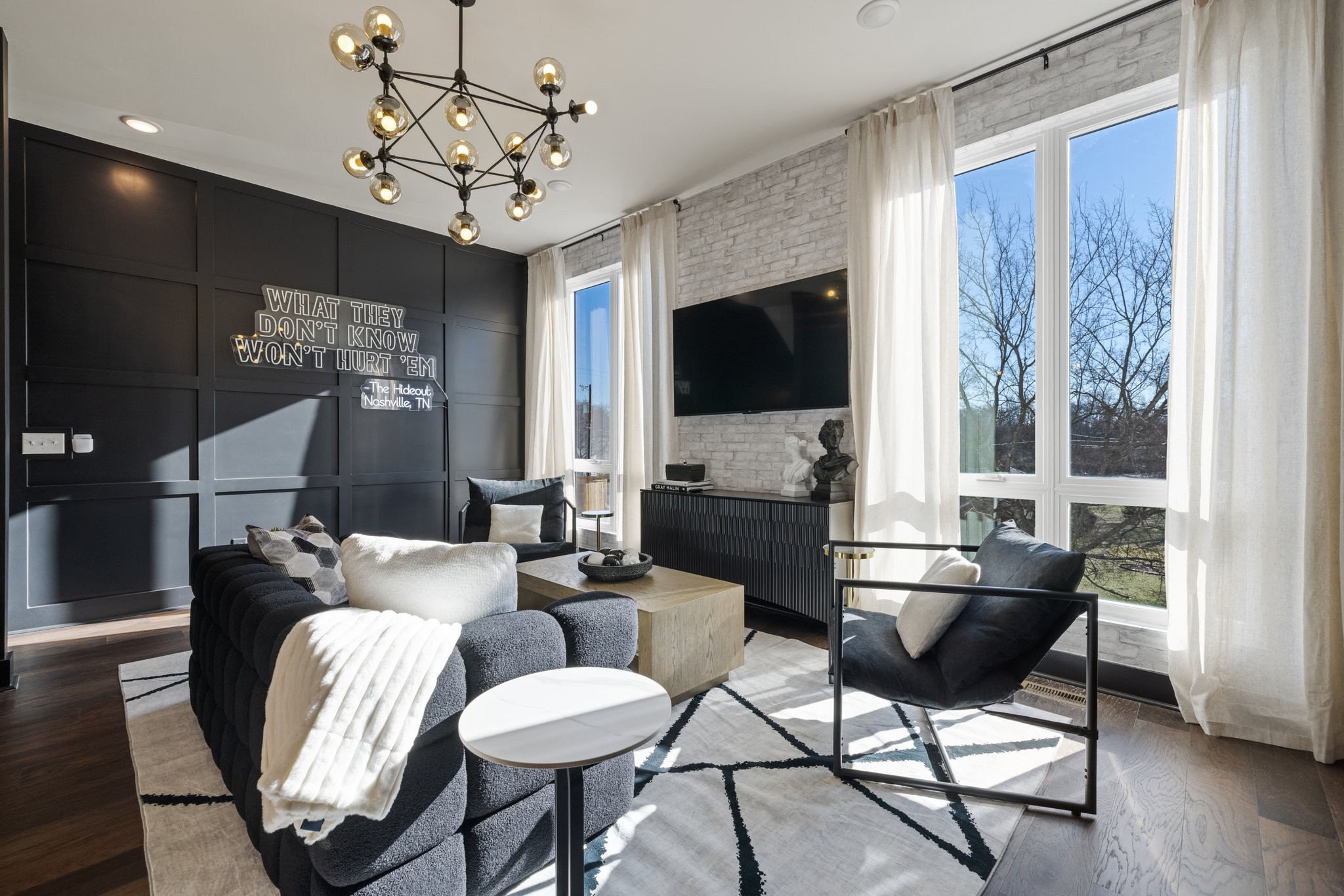 1616 County Hospital Rd Unit: The Hideout