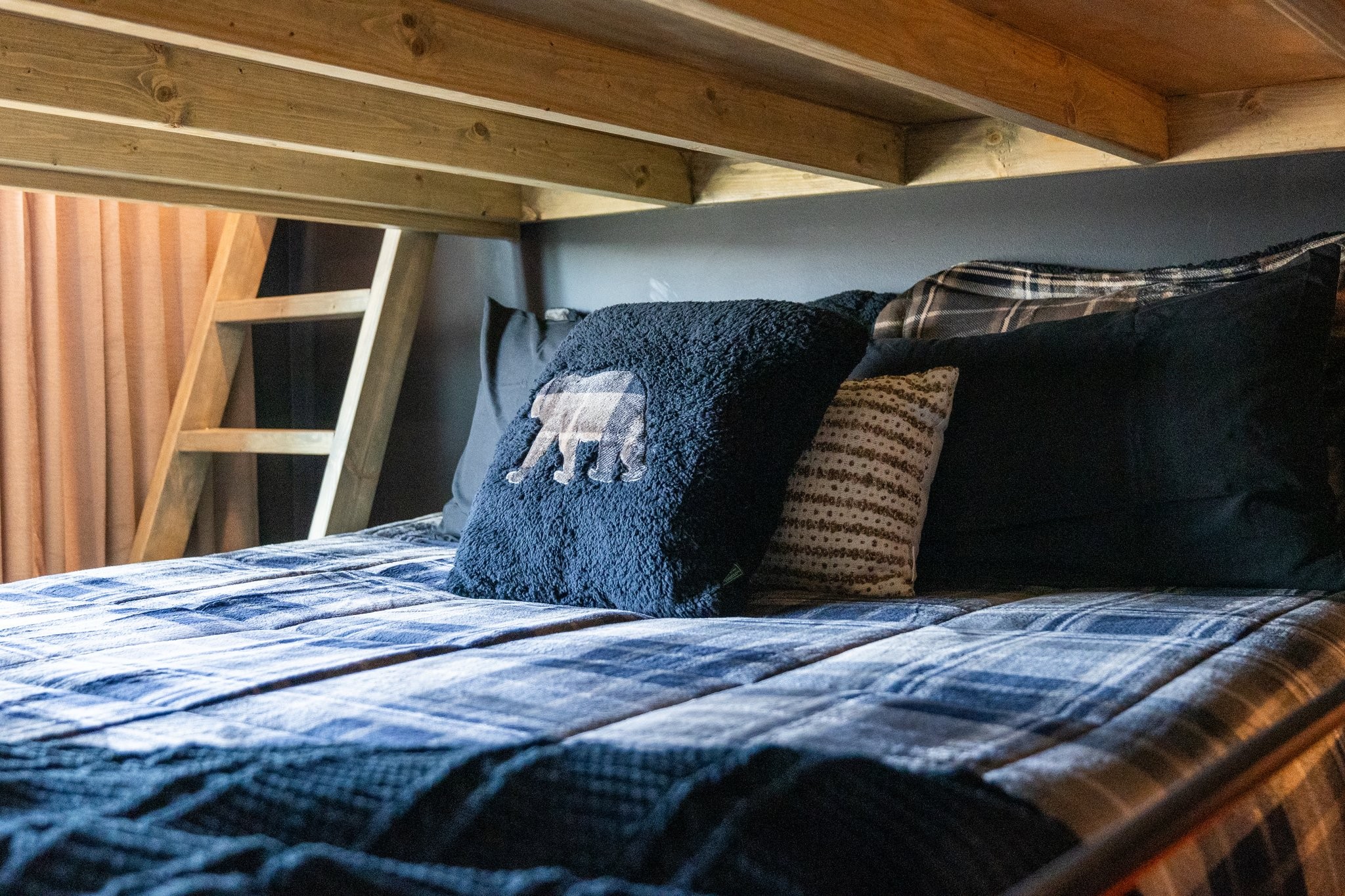 1618 County Hospital Rd Unit: The Bootleg