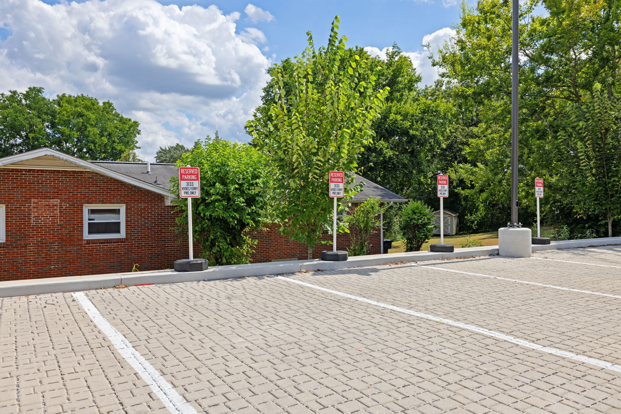 3133 Hydes Ferry Rd Unit: The James