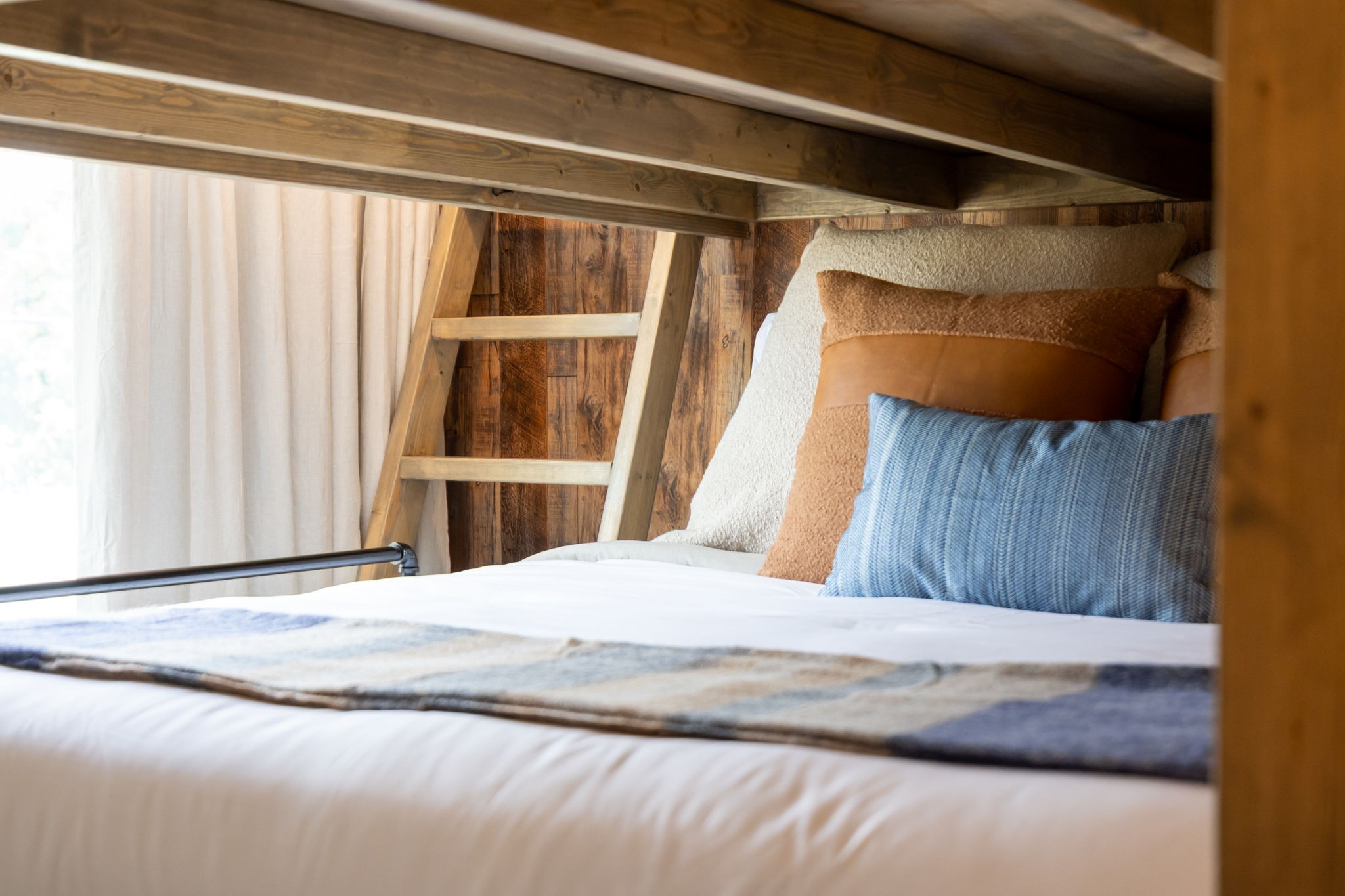 3133 Hydes Ferry Rd Unit: The James