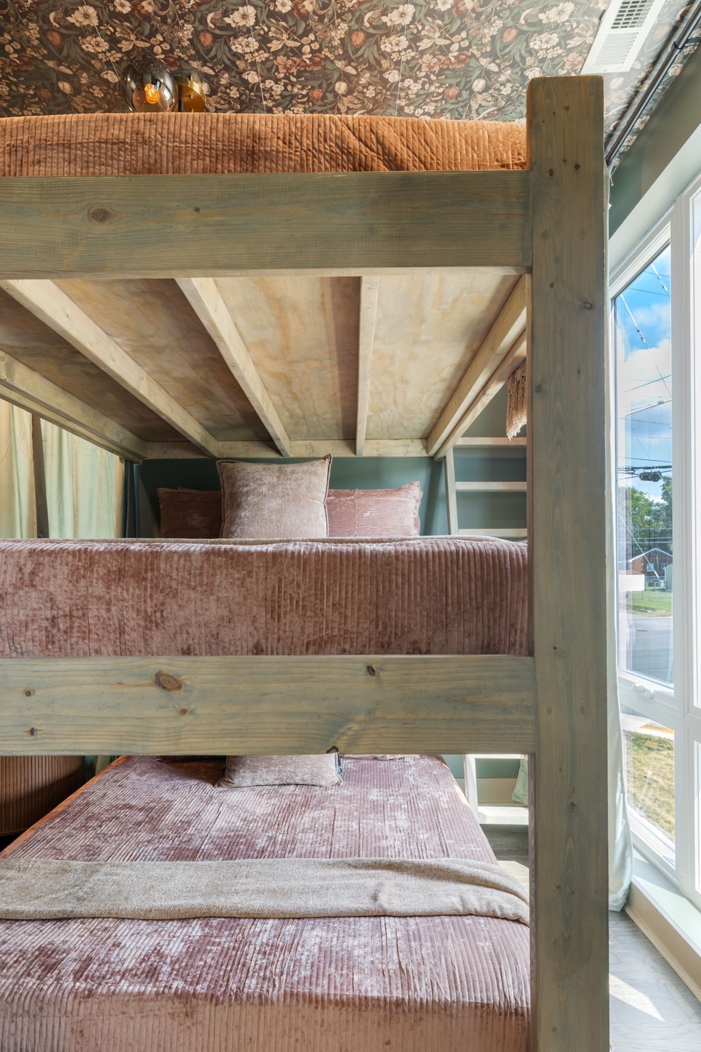 3135 Hydes Ferry Rd Unit: The Howard