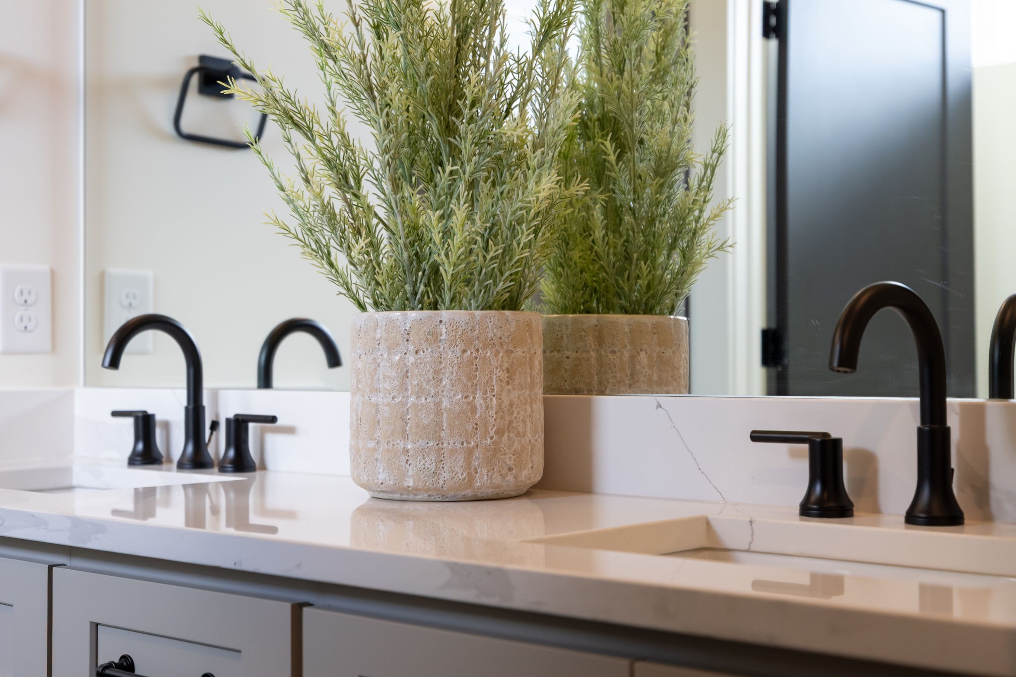 3135 Hydes Ferry Rd Unit: The Howard