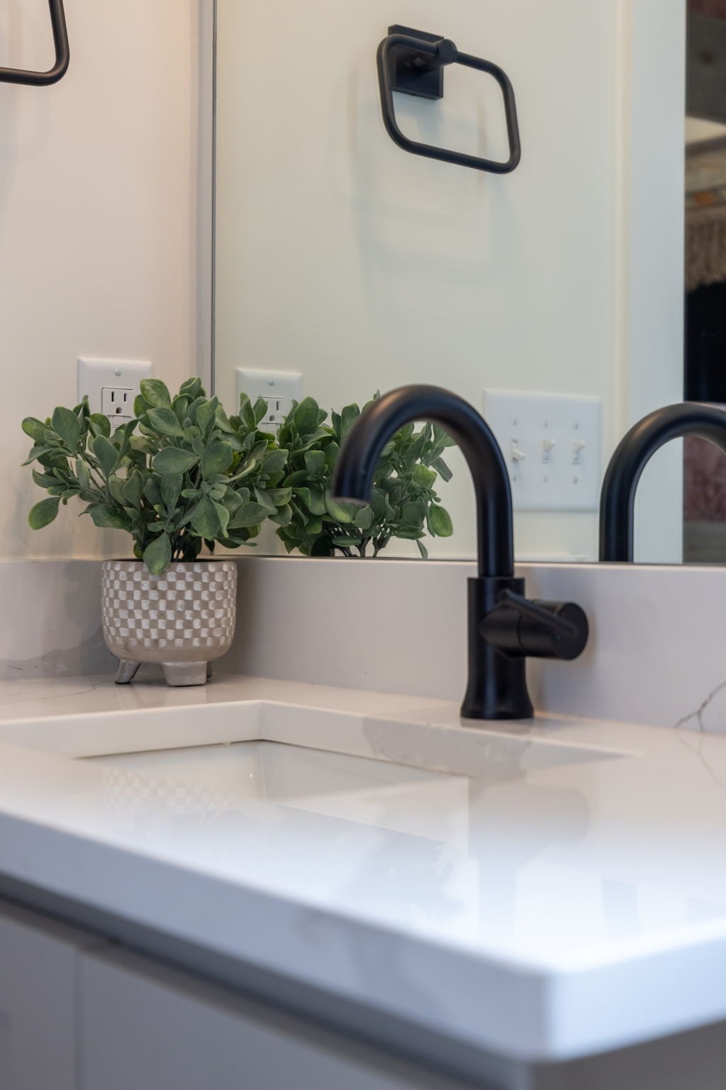 3135 Hydes Ferry Rd Unit: The Howard