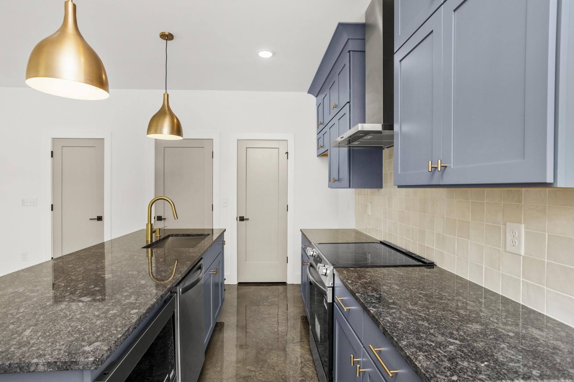 2708 Tucker Rd Unit: A&B