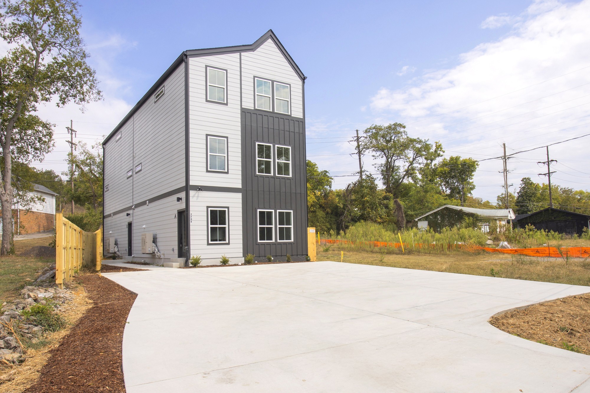 2708 Tucker Rd Unit: A&B