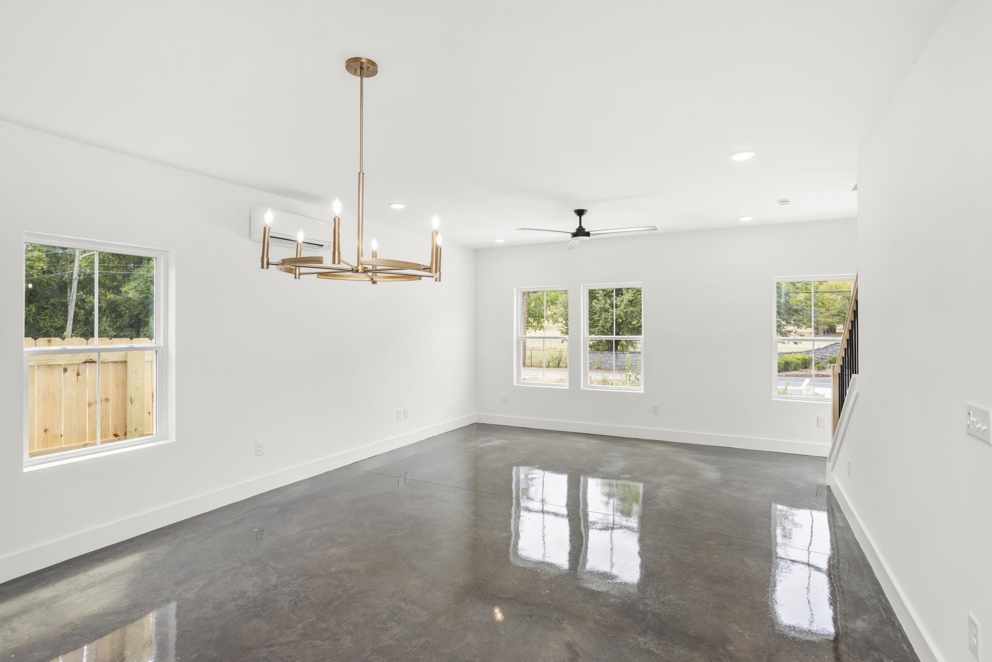 2708 Tucker Rd Unit: A&B