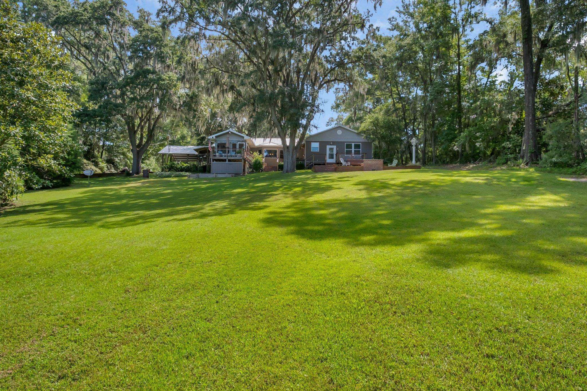 2896 Lakeview Point Road