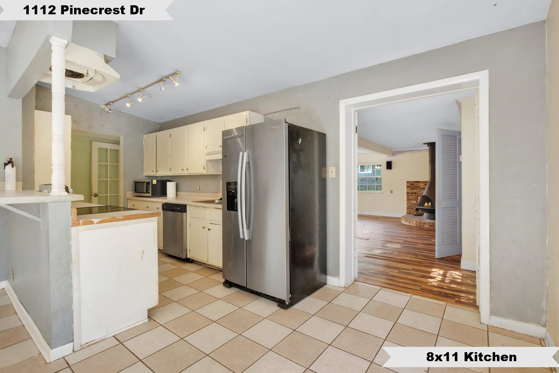 1112 Pinecrest Drive