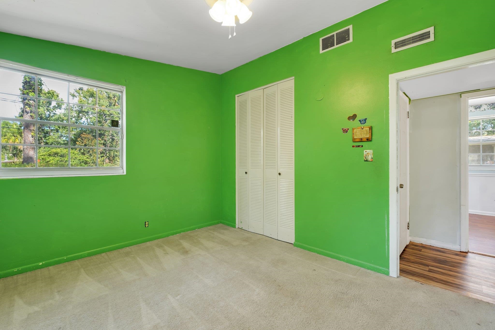 1112 Pinecrest Drive