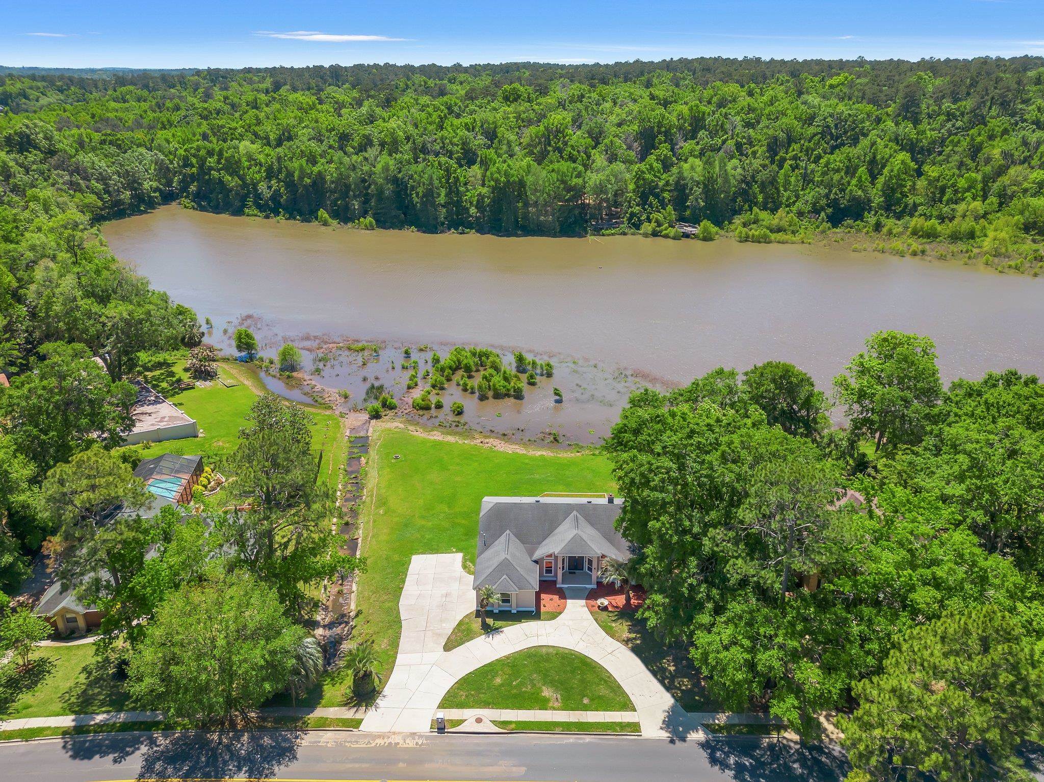 3540 Gardenview Way
