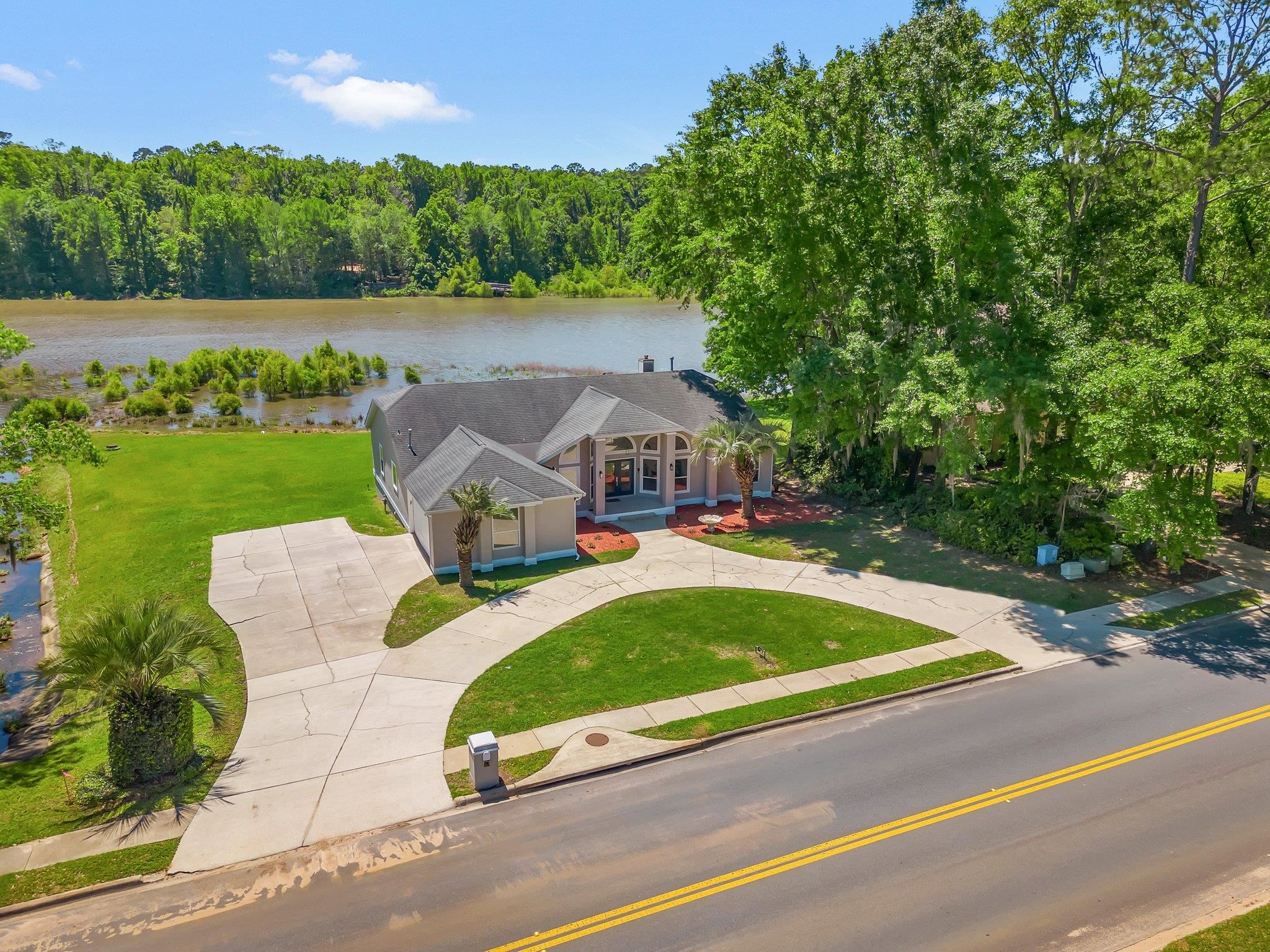 3540 Gardenview Way