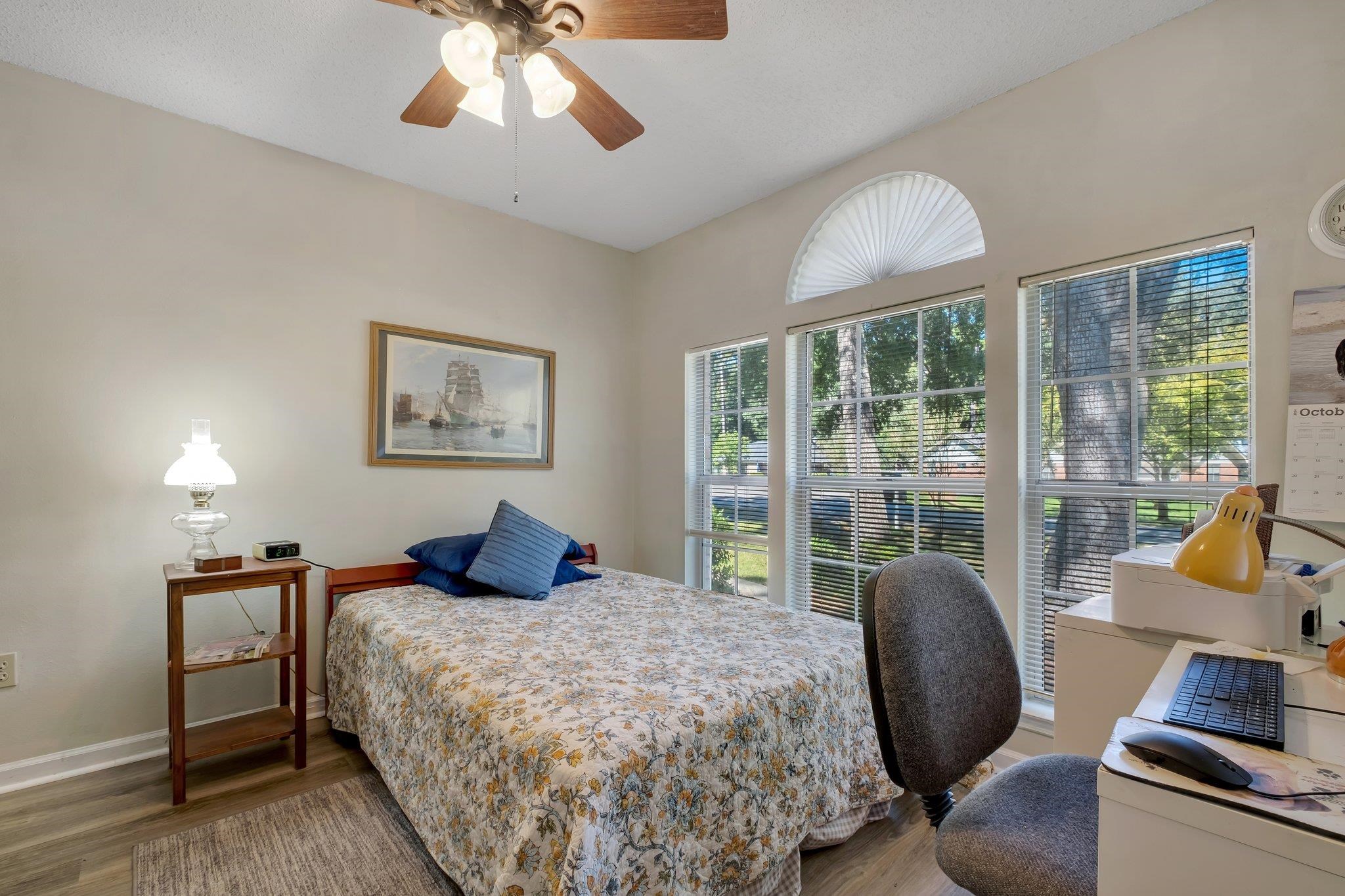 3146 W Fenwick Court