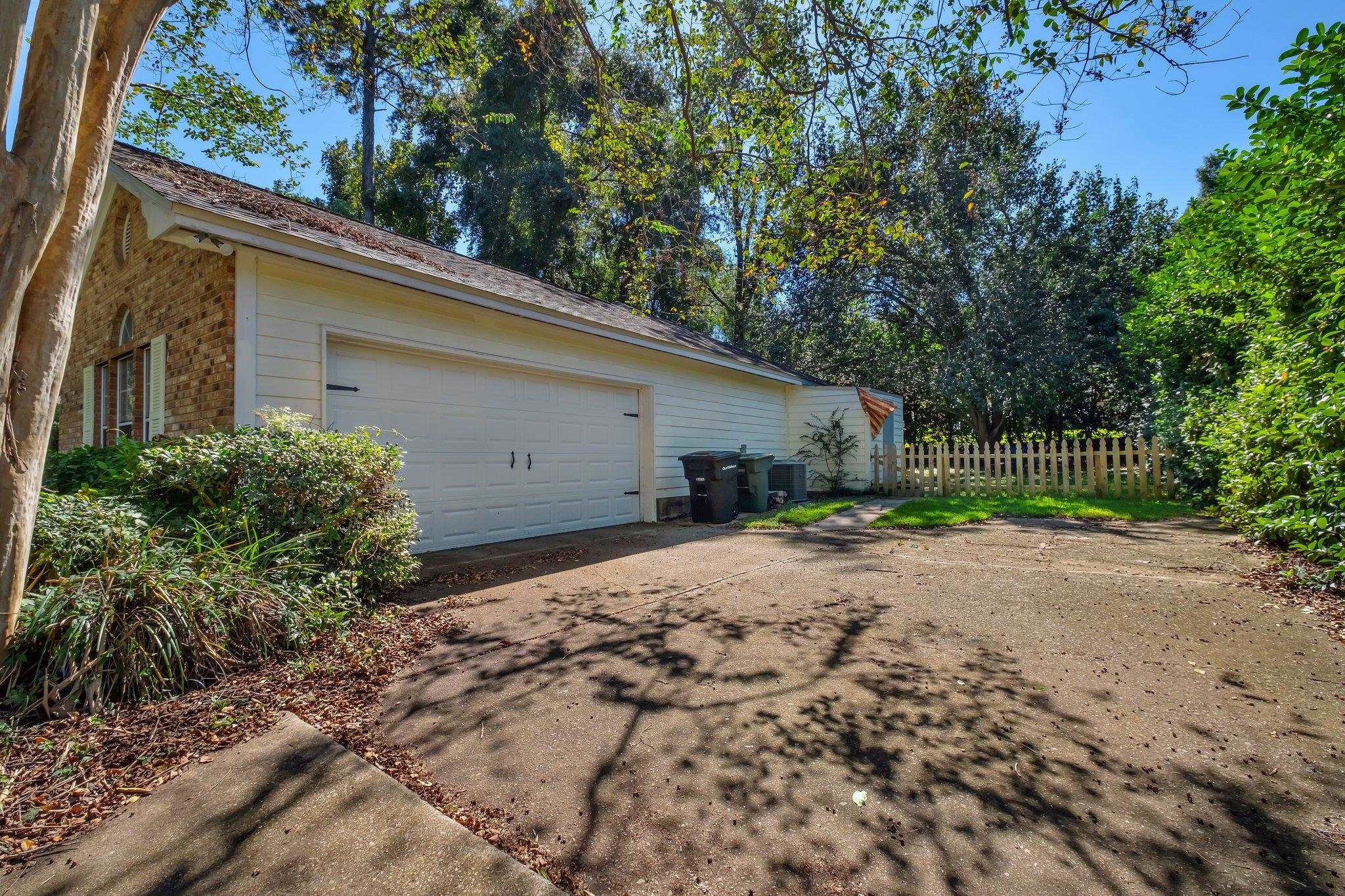 3146 W Fenwick Court