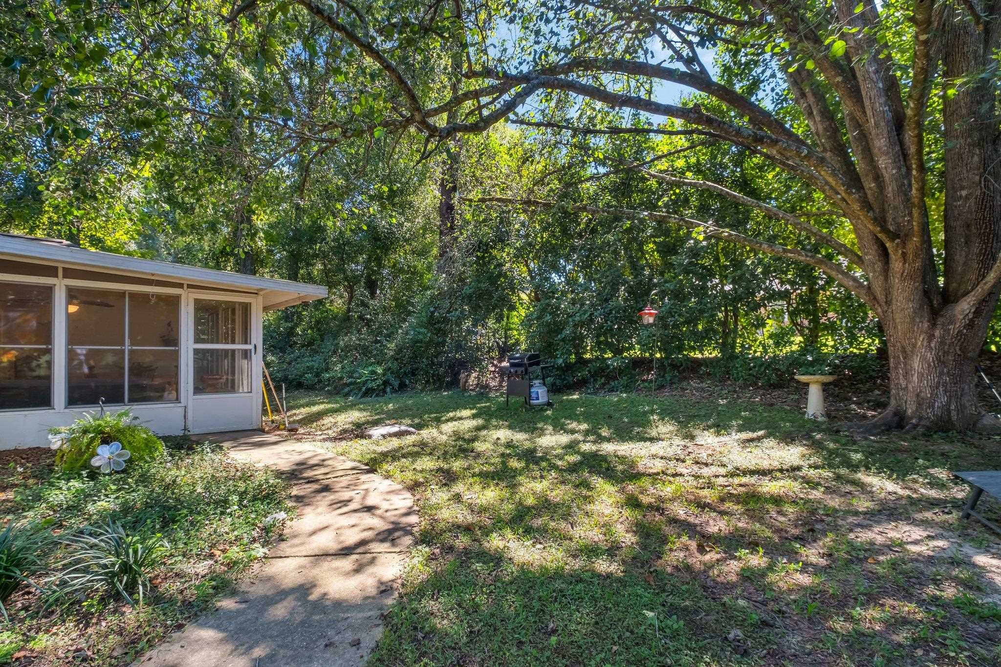 3146 W Fenwick Court
