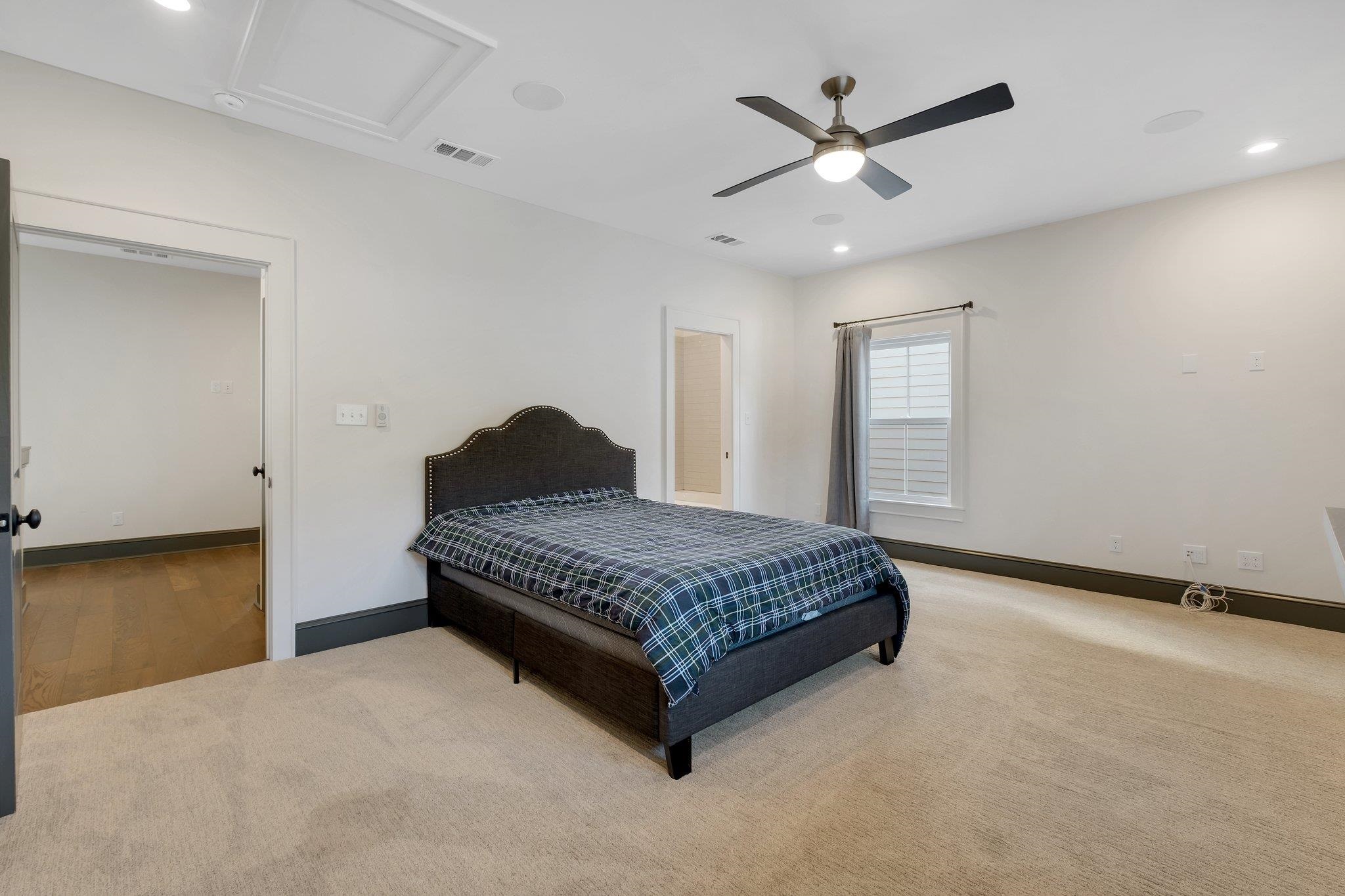 6736 Carandolet Lane