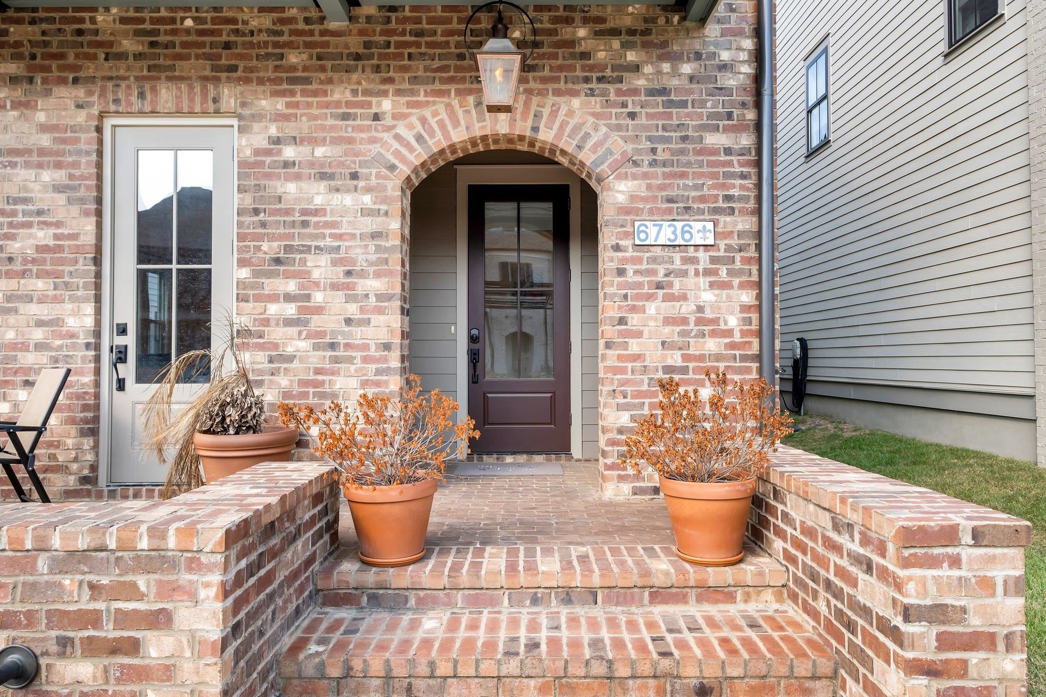 6736 Carandolet Lane