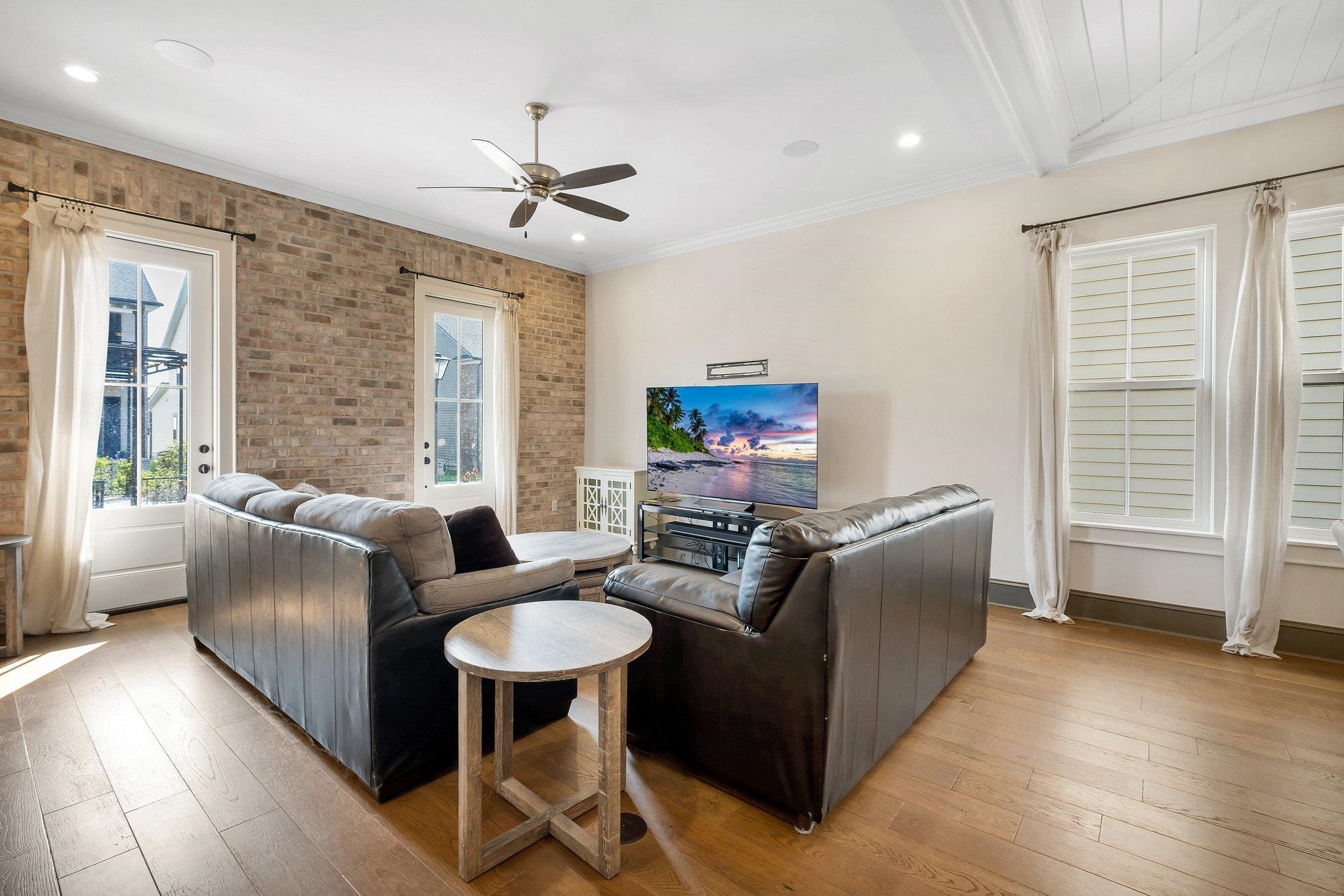 6736 Carandolet Lane