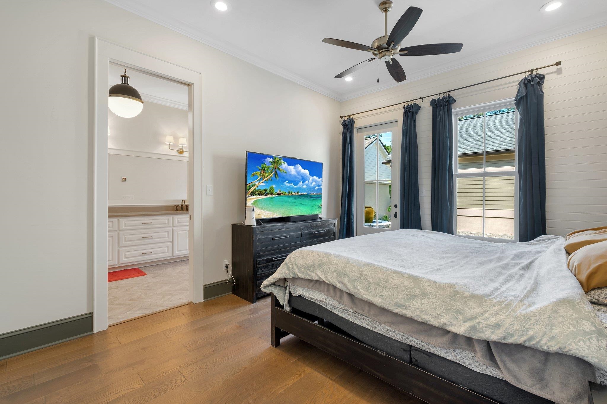 6736 Carandolet Lane