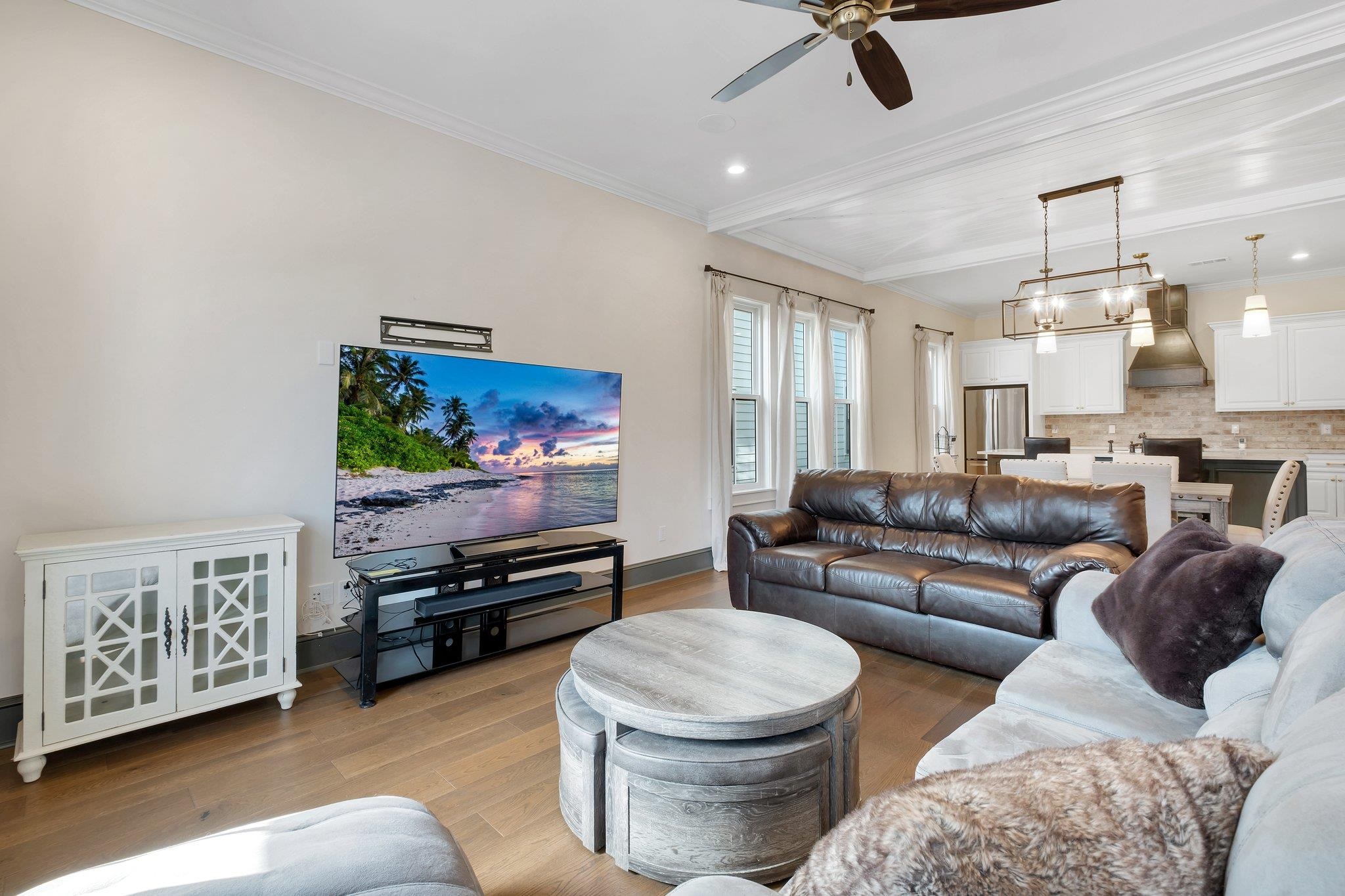 6736 Carandolet Lane