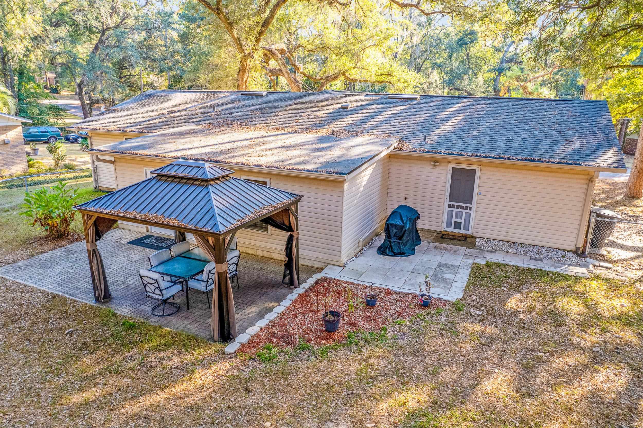 1904 Rhonda Drive