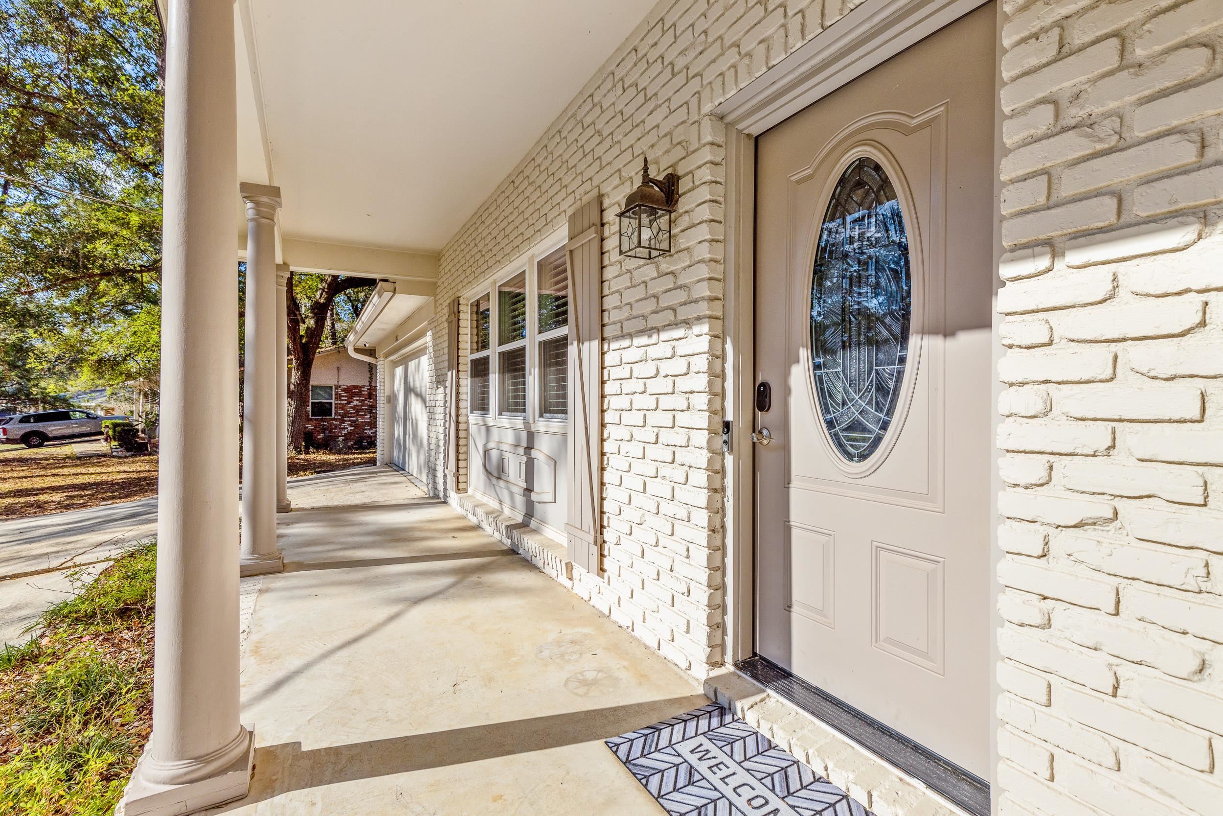 1904 Rhonda Drive