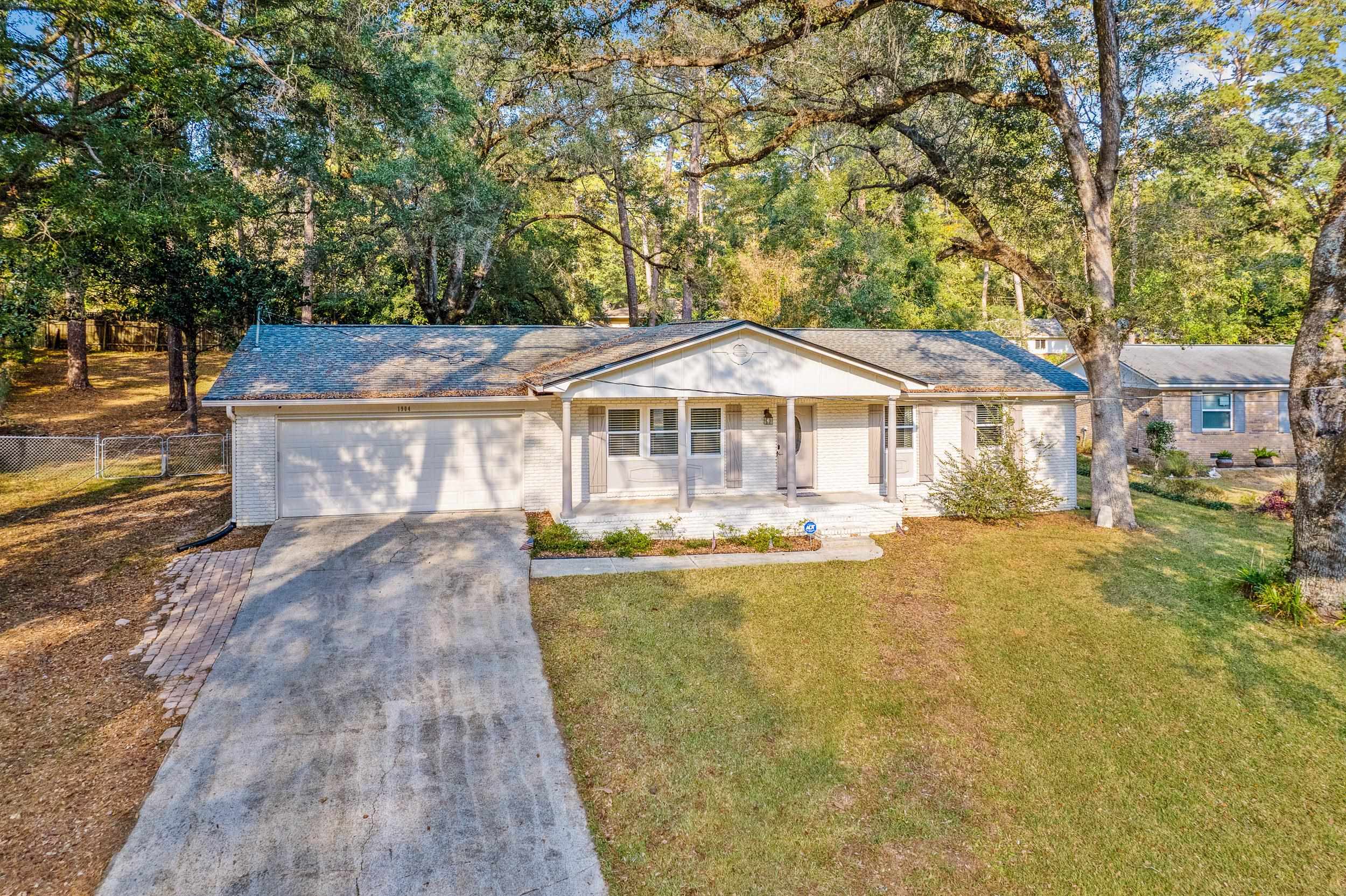 1904 Rhonda Drive