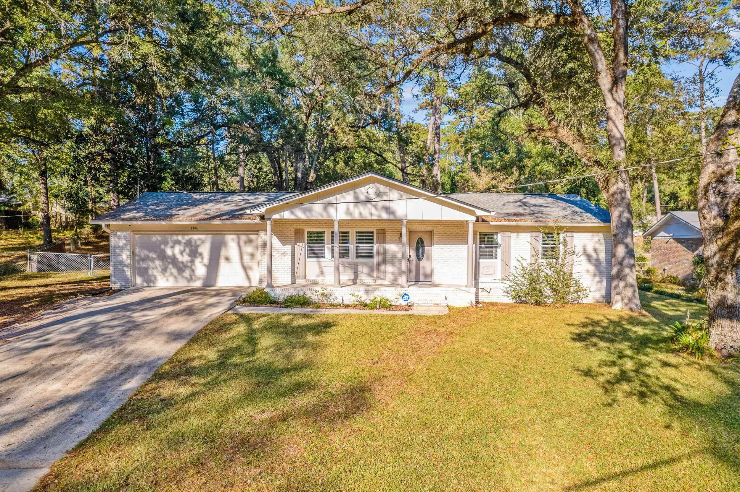 1904 Rhonda Drive