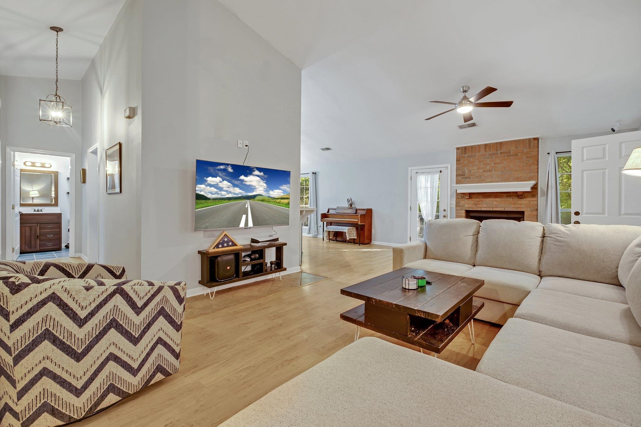 8368 Chickasaw Trail