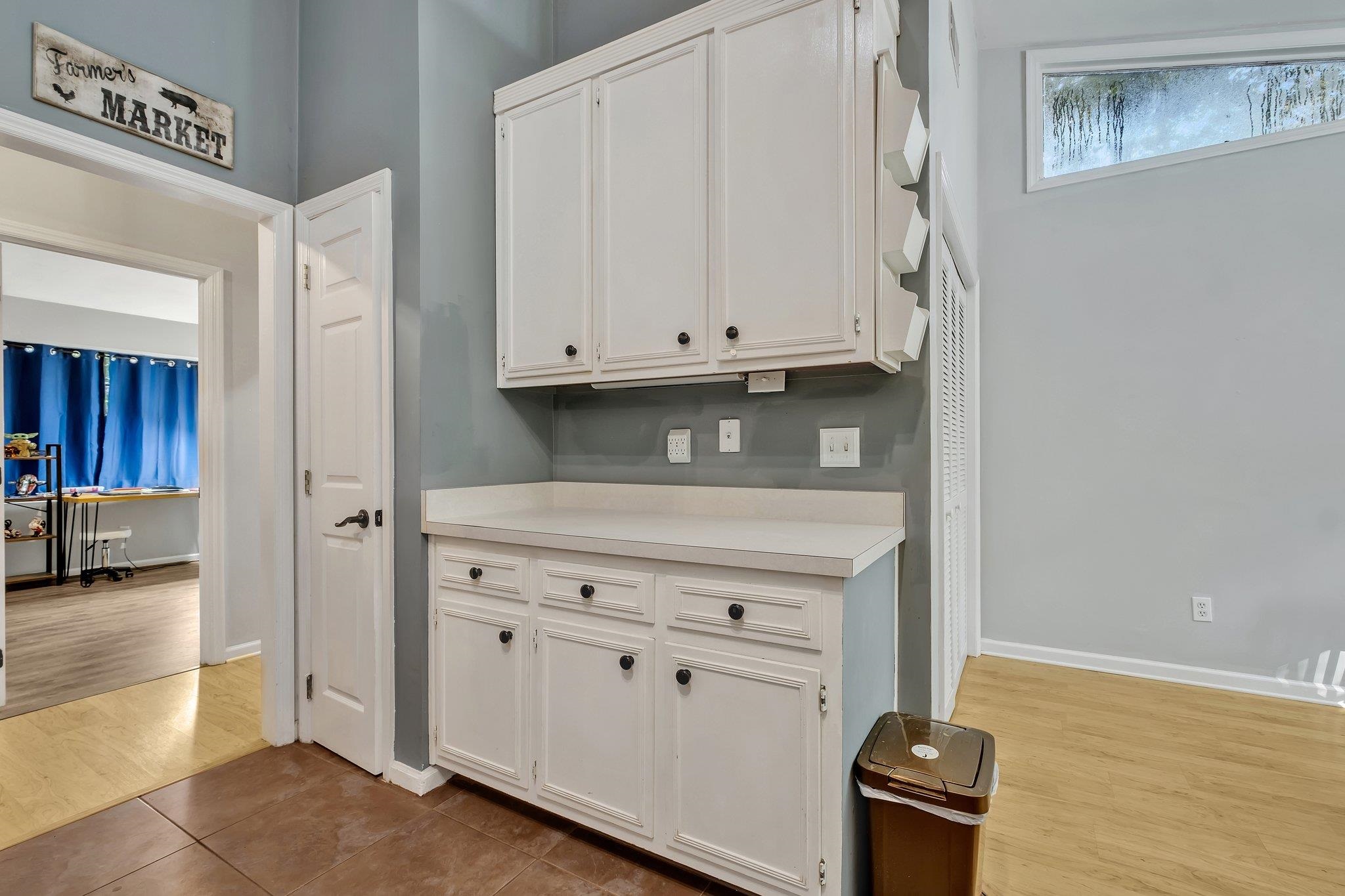 8368 Chickasaw Trail