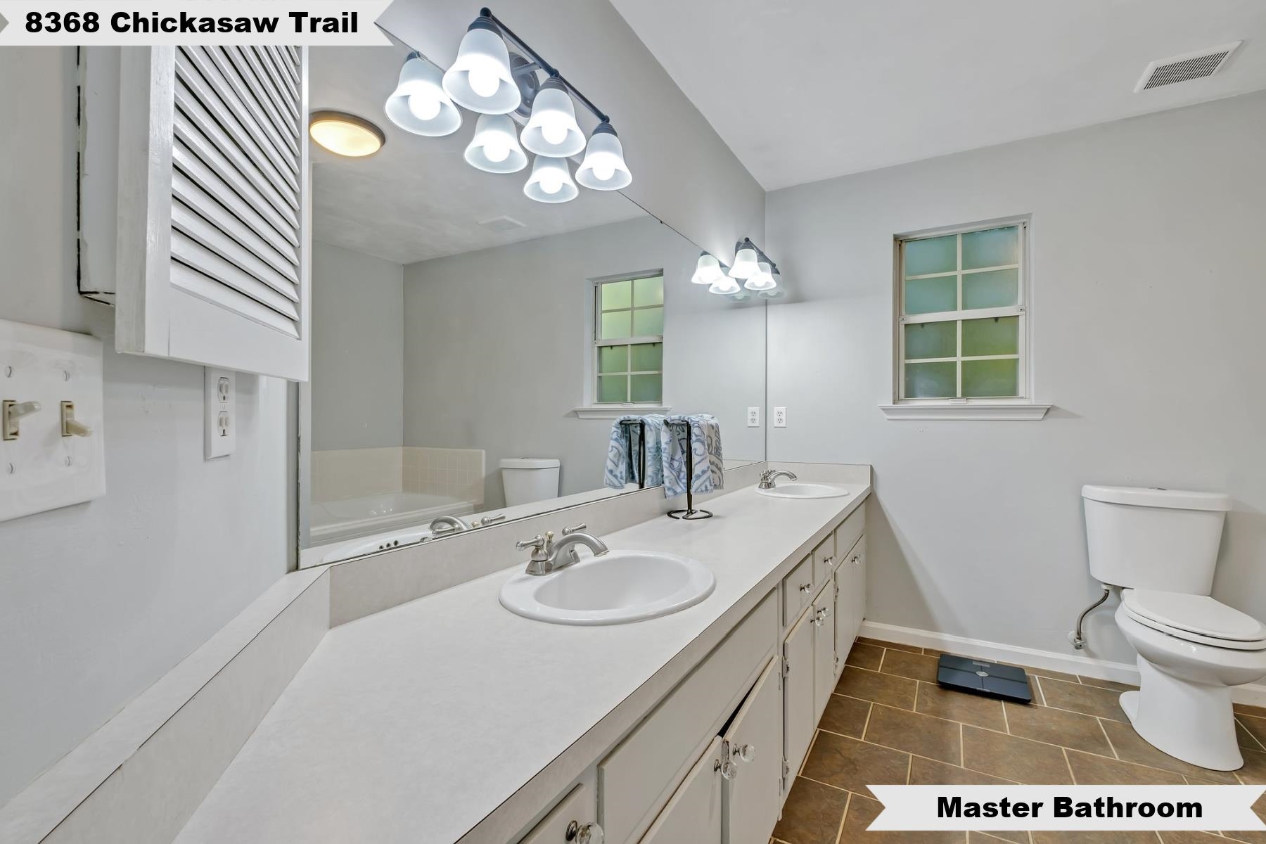 8368 Chickasaw Trail