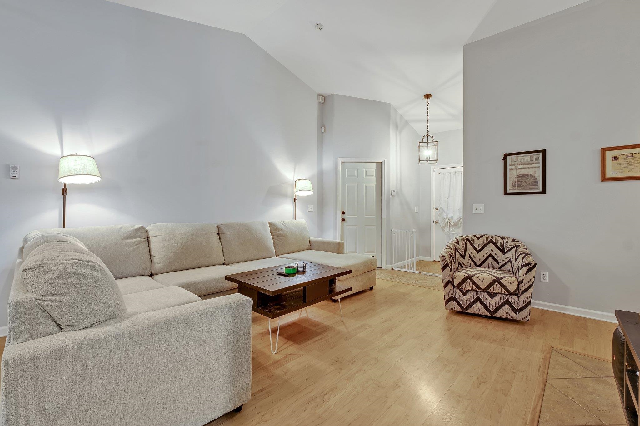 8368 Chickasaw Trail