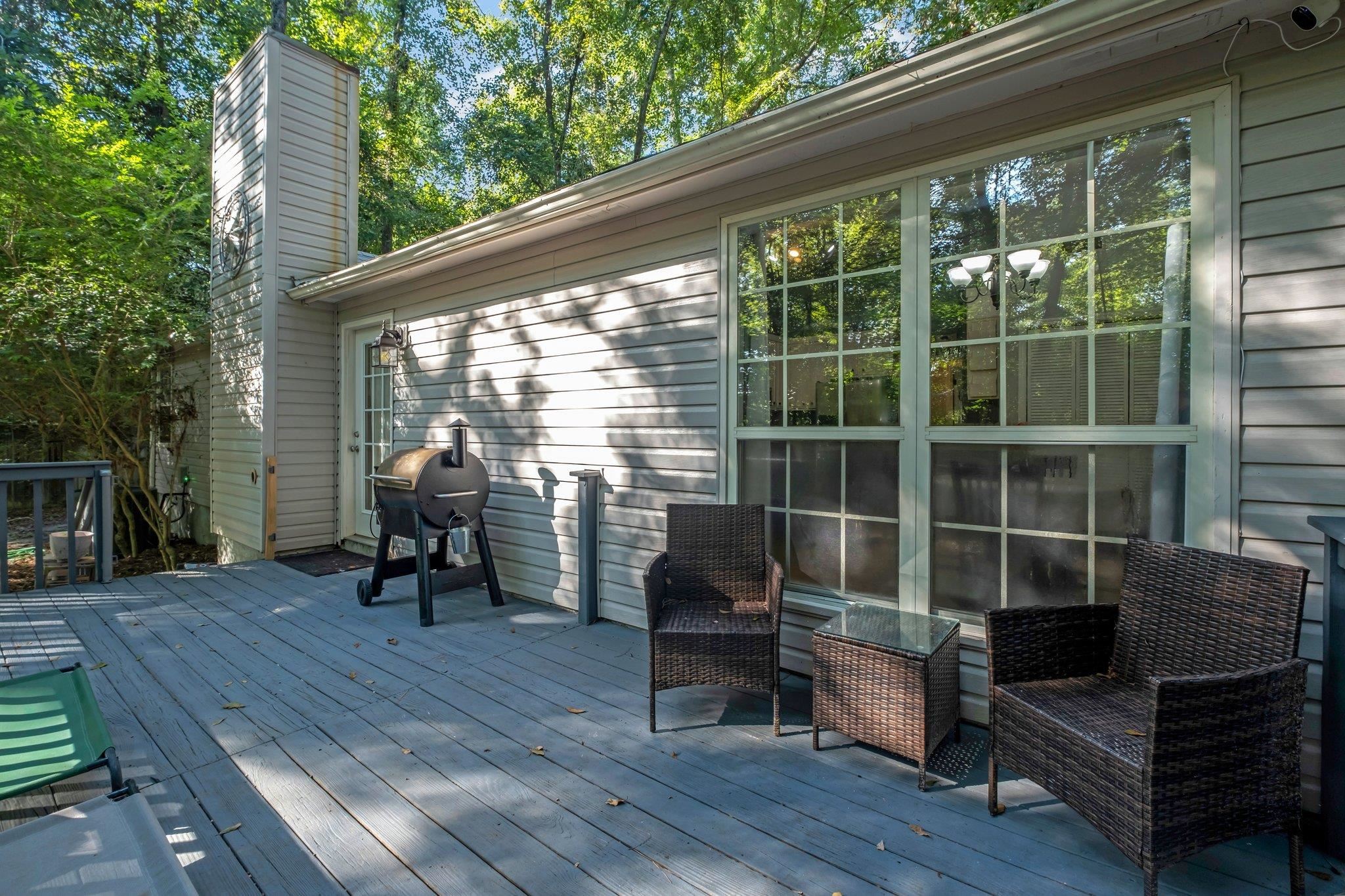8368 Chickasaw Trail